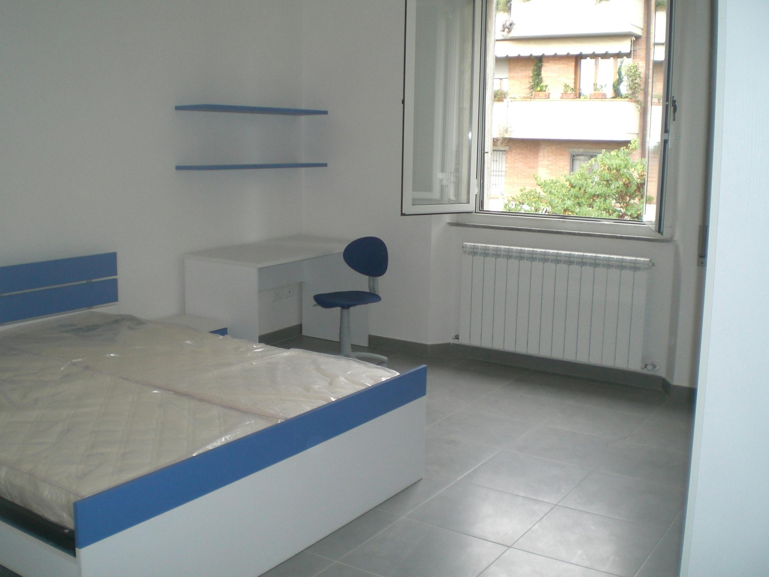 Приватна кімната за оренду для 420 EUR на місяць у Siena, Viale Goffredo Mameli