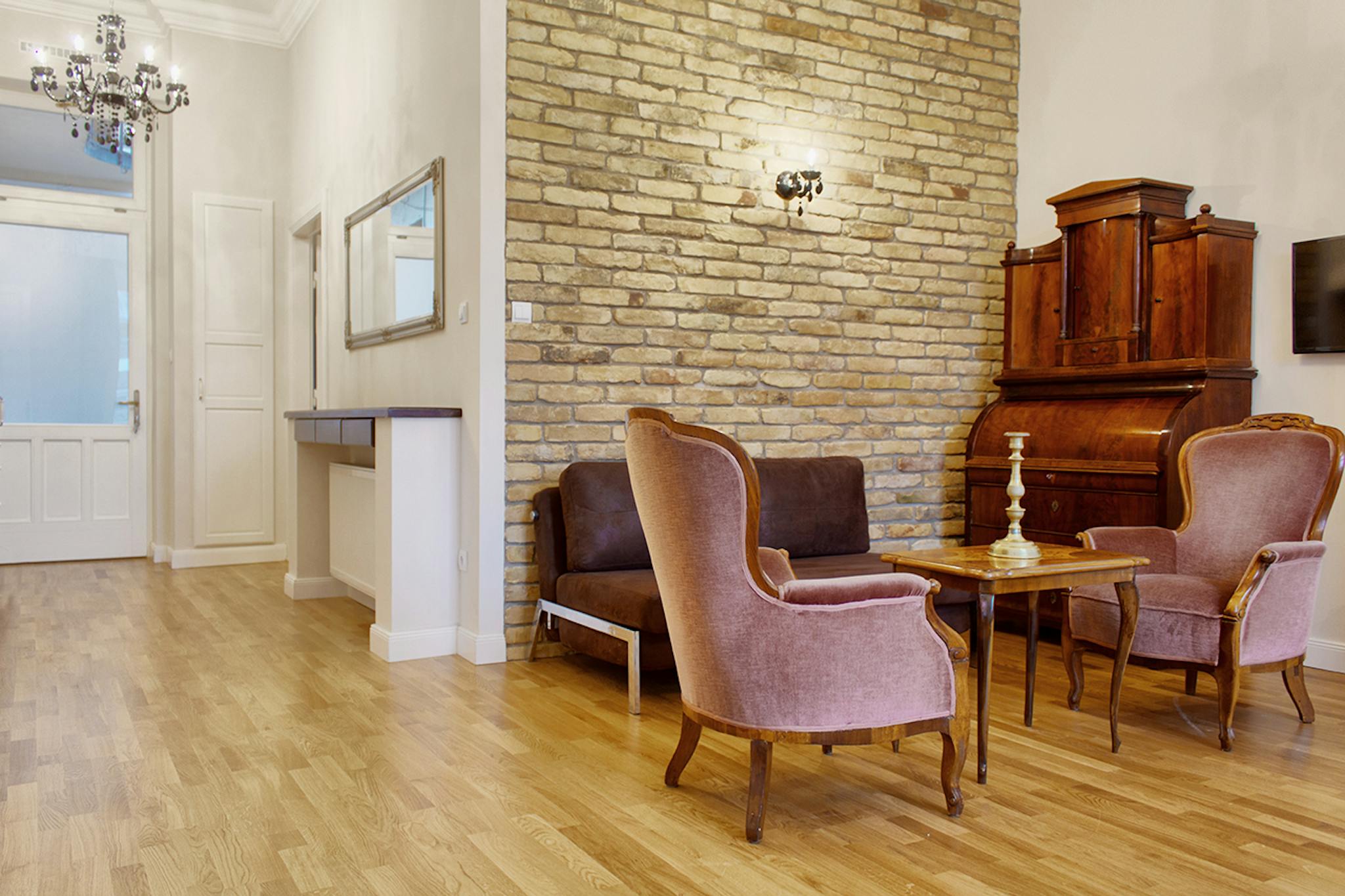 Nagymező utca, Budapest preview