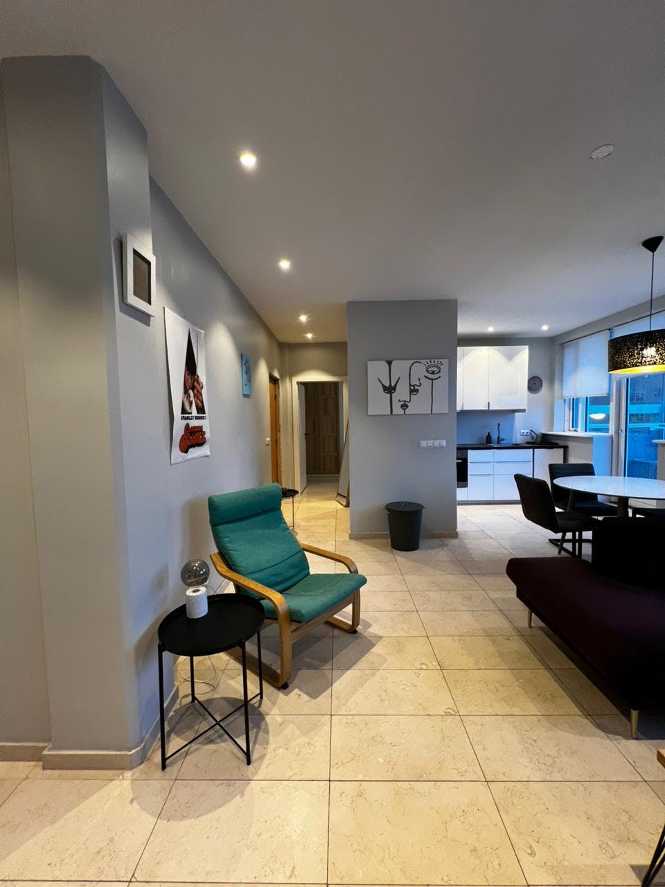 Wohnung zu mieten für 375.023 ISK pro Monat in Reykjavík, Hverfisgata