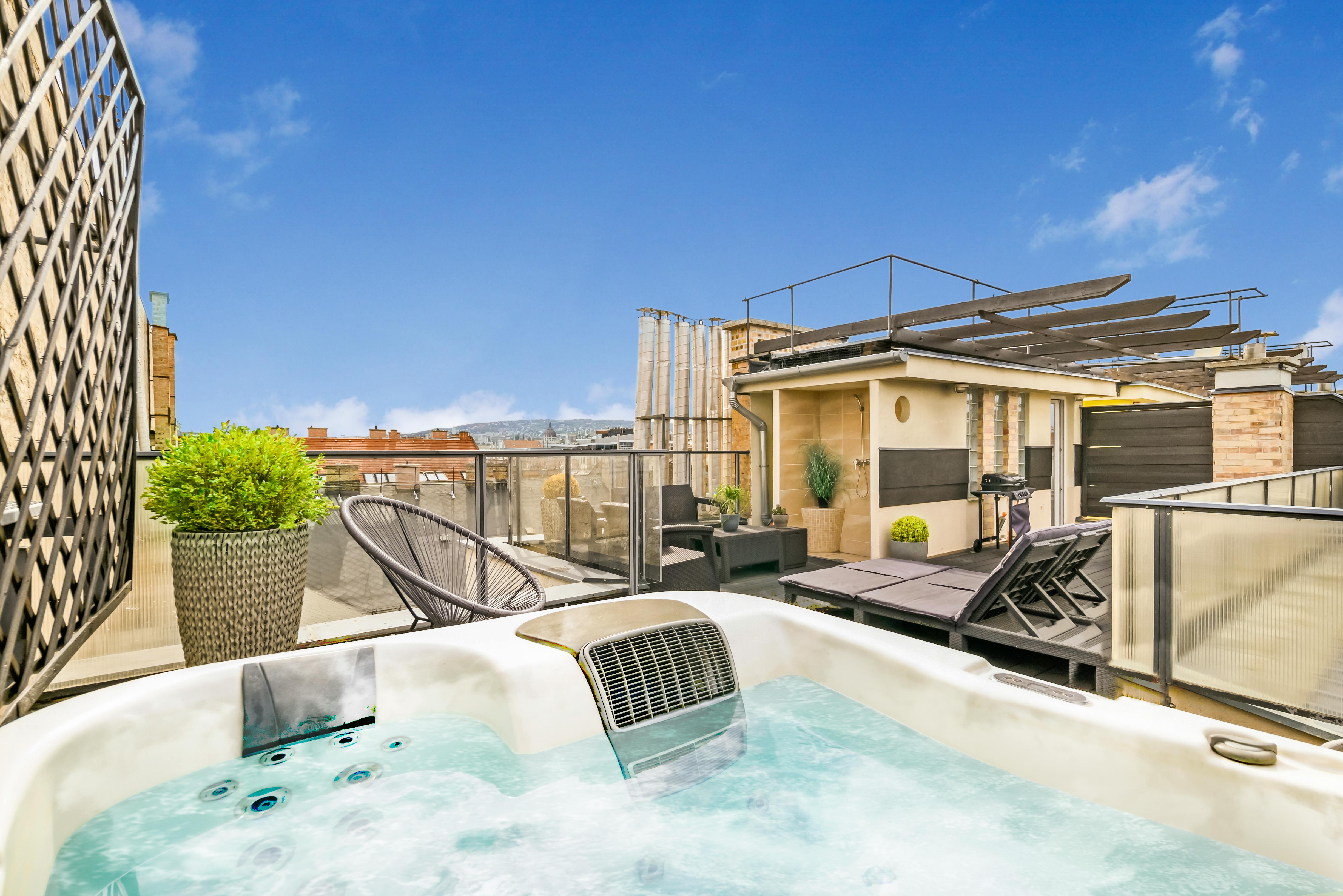 Vörösmarty utca, Budapest preview