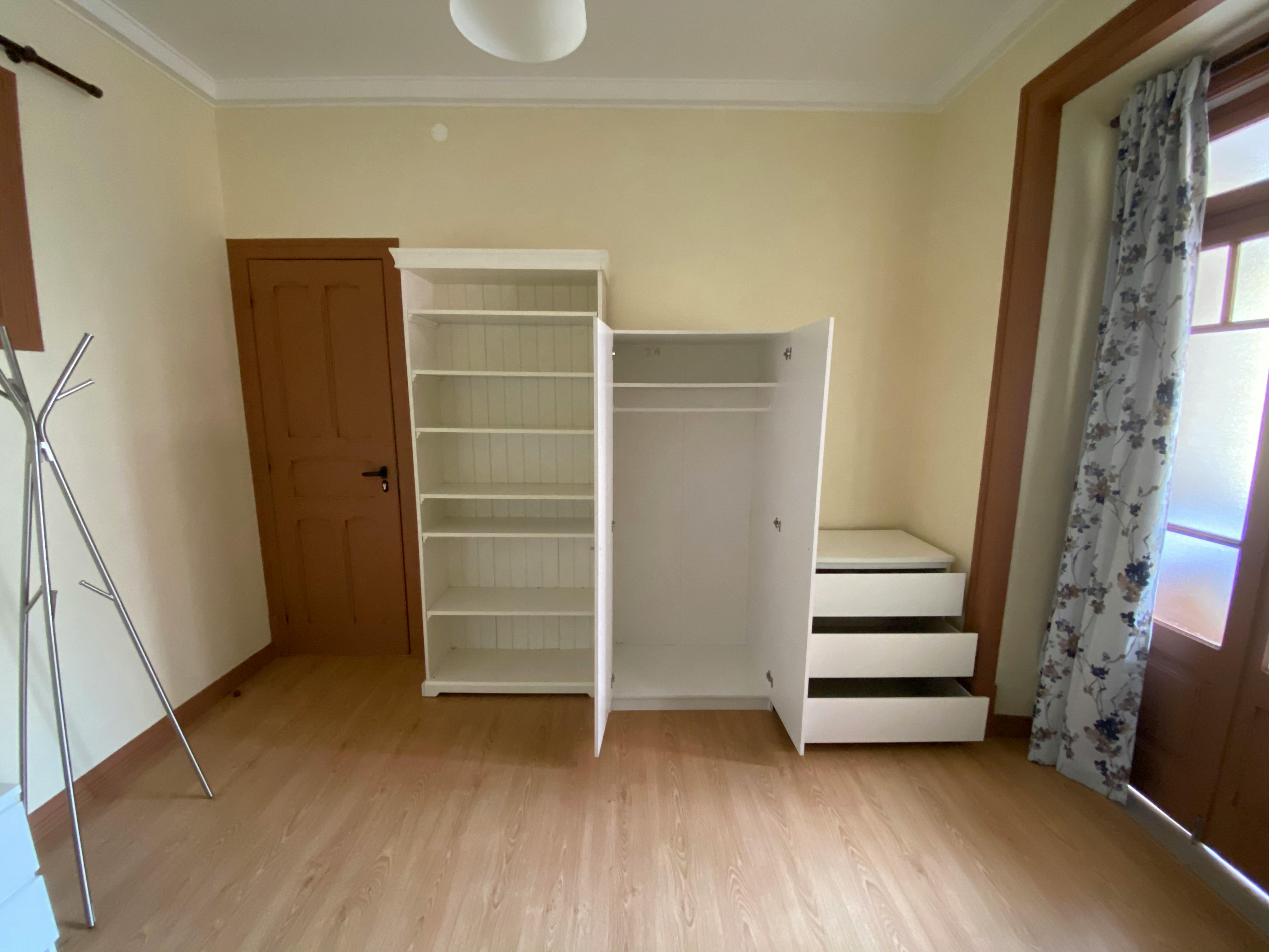 Single room Moscavide, 1 bed, 14m² — photo 4