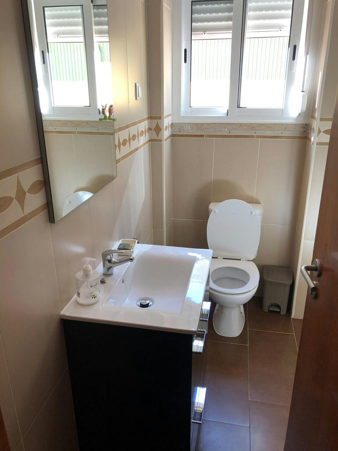 Single room Moscavide, 1 bed, 13m² — photo 10