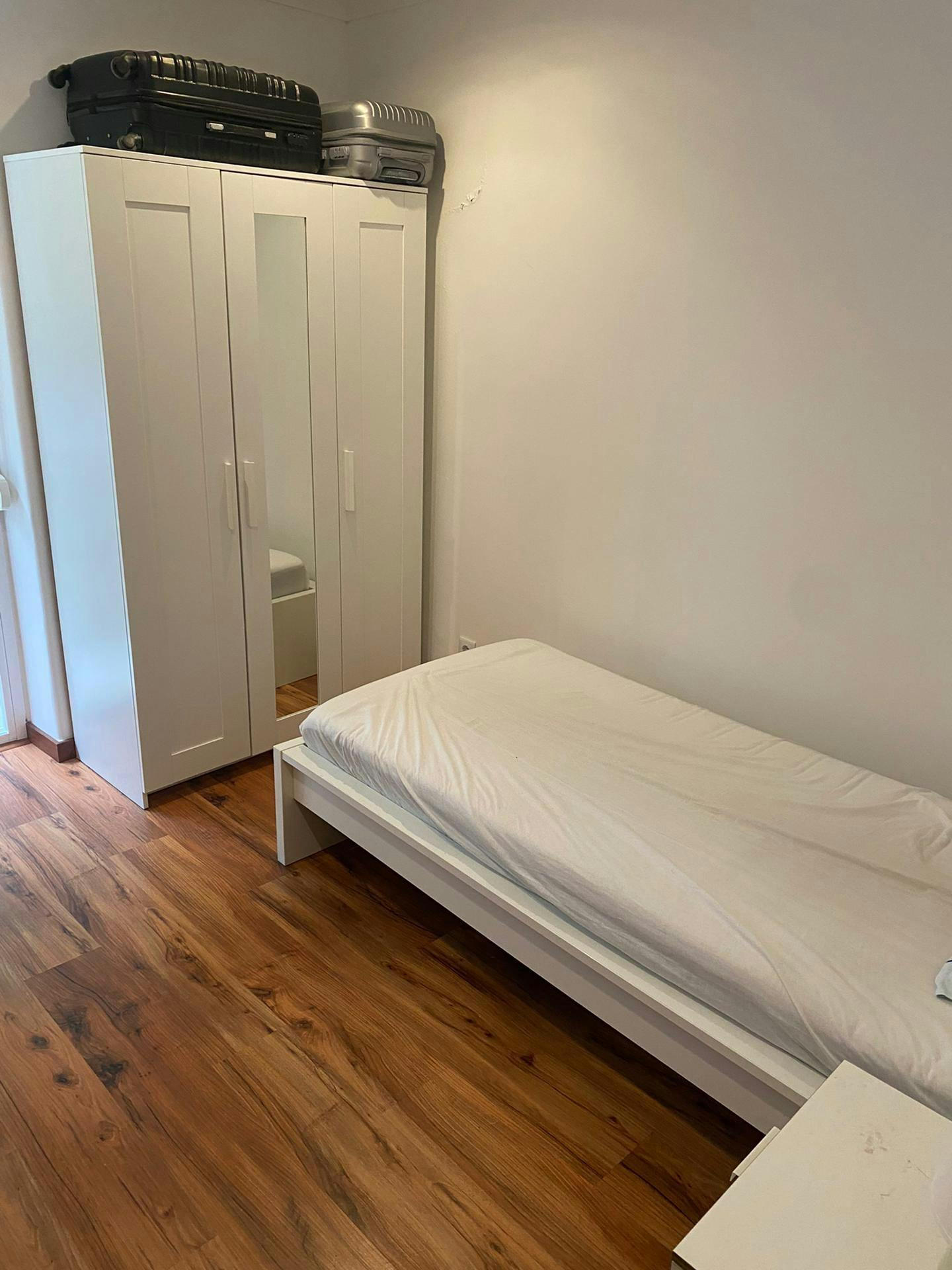 Single room Moscavide, 1 bed, 14m² — photo 2