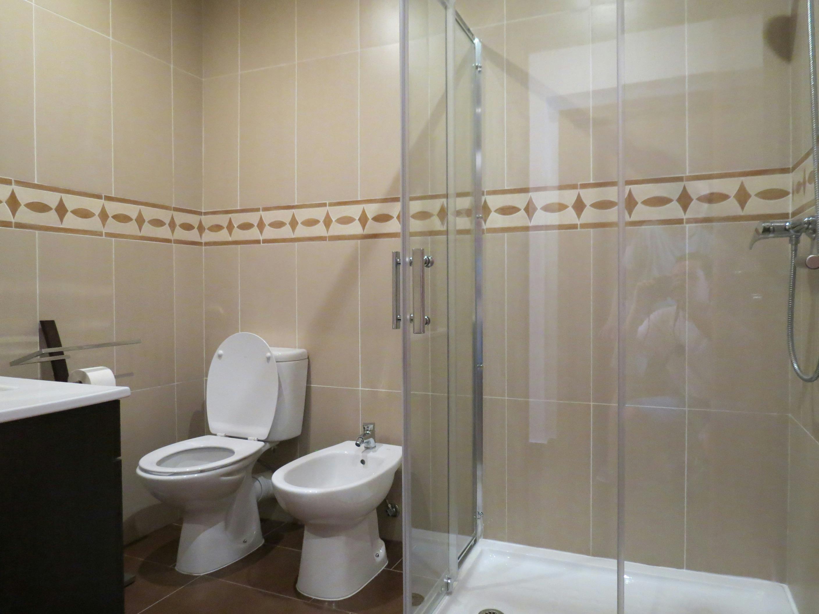 Single room Moscavide, 1 bed, 14m² — photo 9