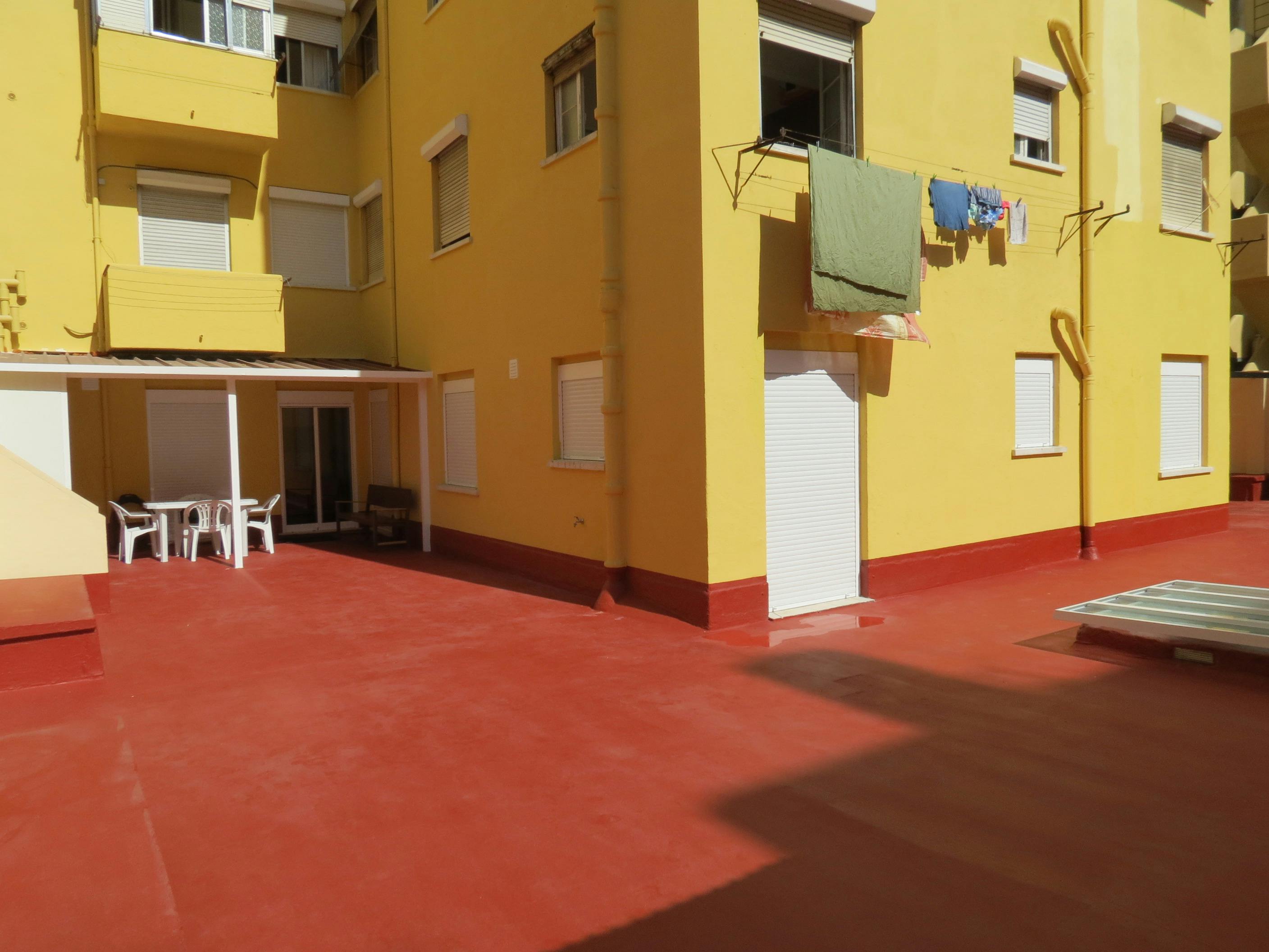Single room Moscavide, 1 bed, 11m² — photo 10
