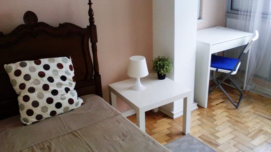 Single room Lisbon, 1 bed, 10m² — photo 1
