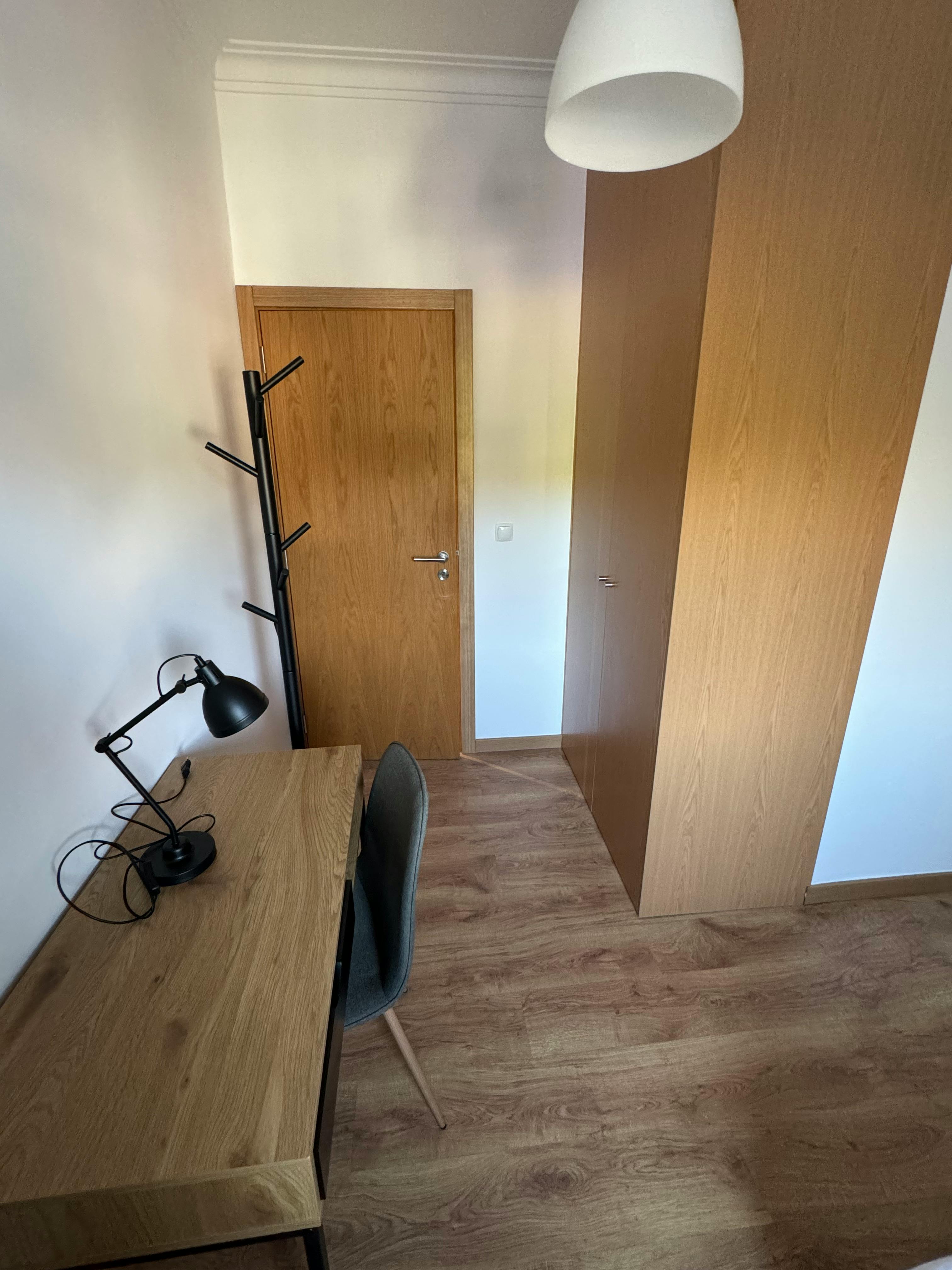 Single room Moscavide, 1 bed, 11m² — photo 3