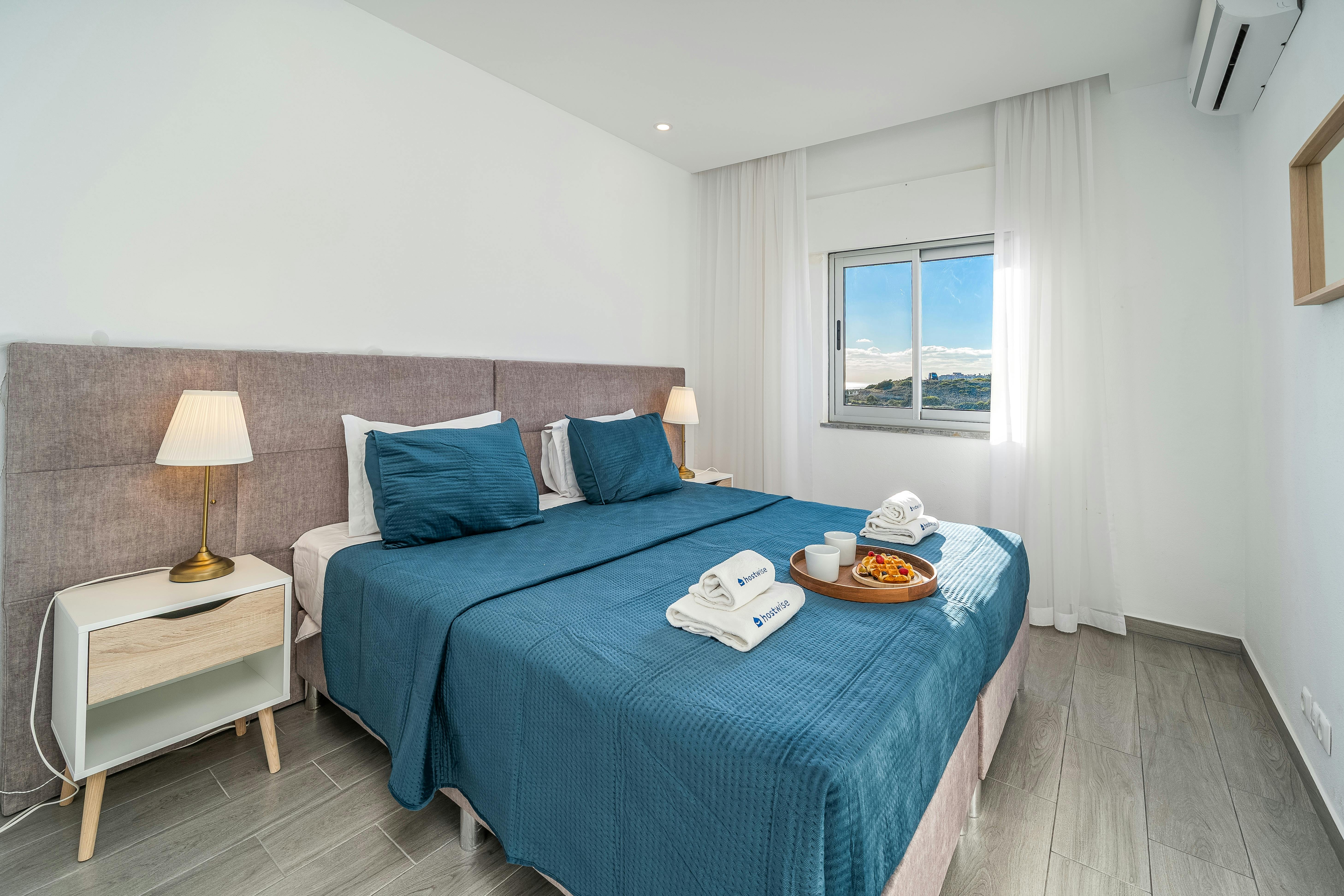 Appartamento in affitto a 1440 € al mese a Luz, Rua da Escola Primária