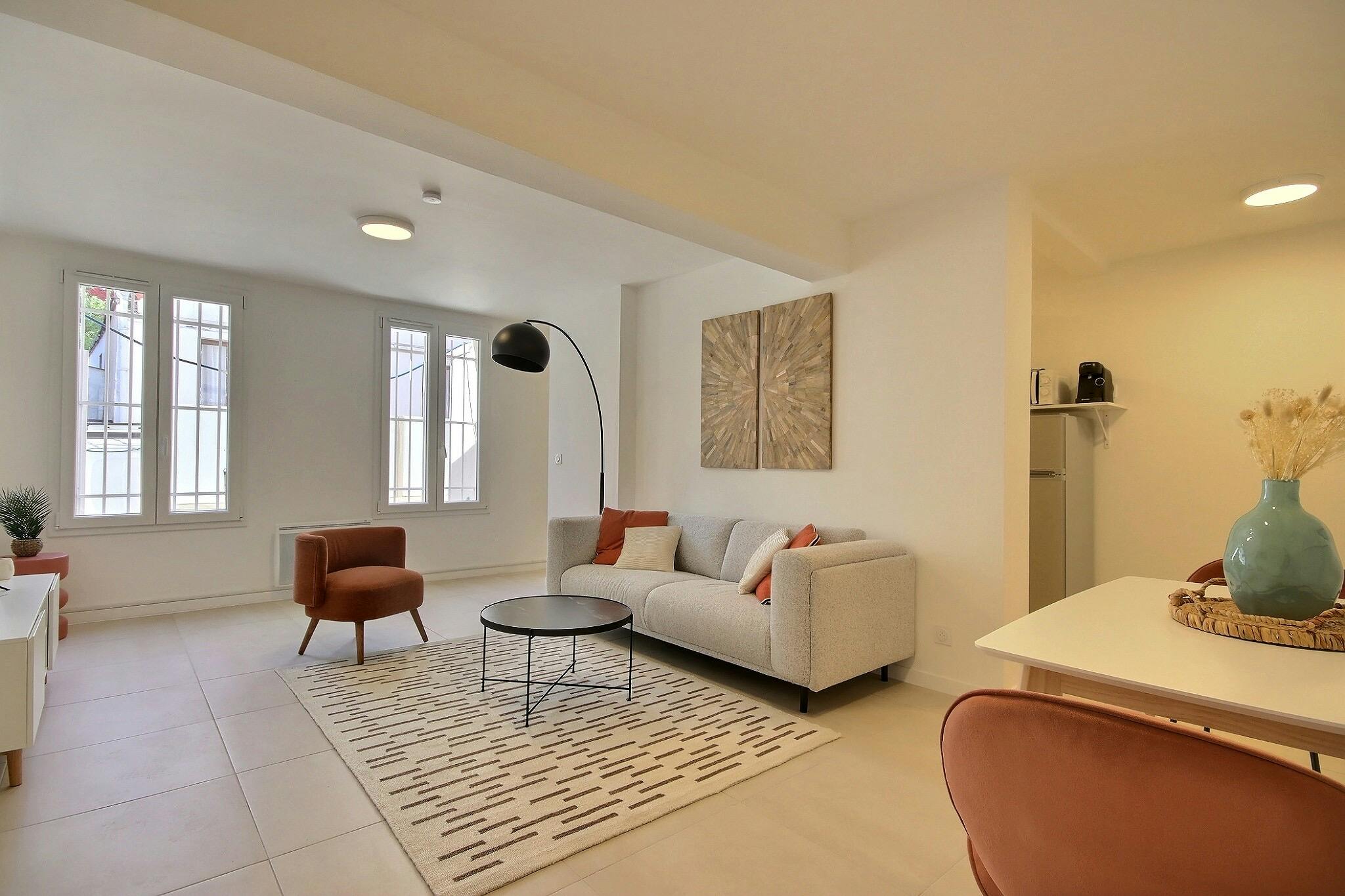 Appartement à louer pour 1 590 €/mois à Les Lilas, Passage des Sablons