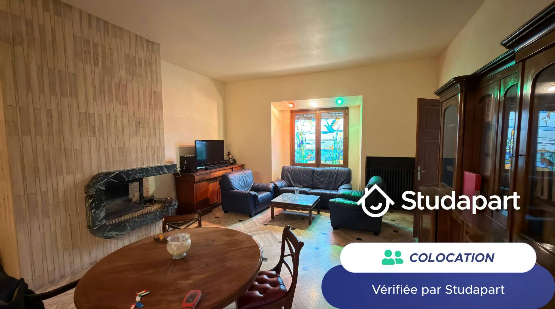 Private room for rent for €500 per month in Évry-Courcouronnes, Rue du Village