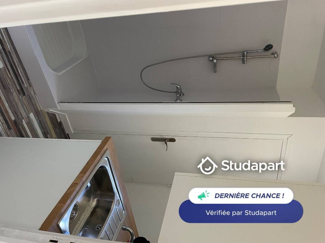 Apartment for rent for €395 per month in Beynes, Rue de la Mauldre