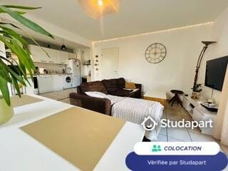 Private room for rent for €375 per month in Rouen, Rue Sablée