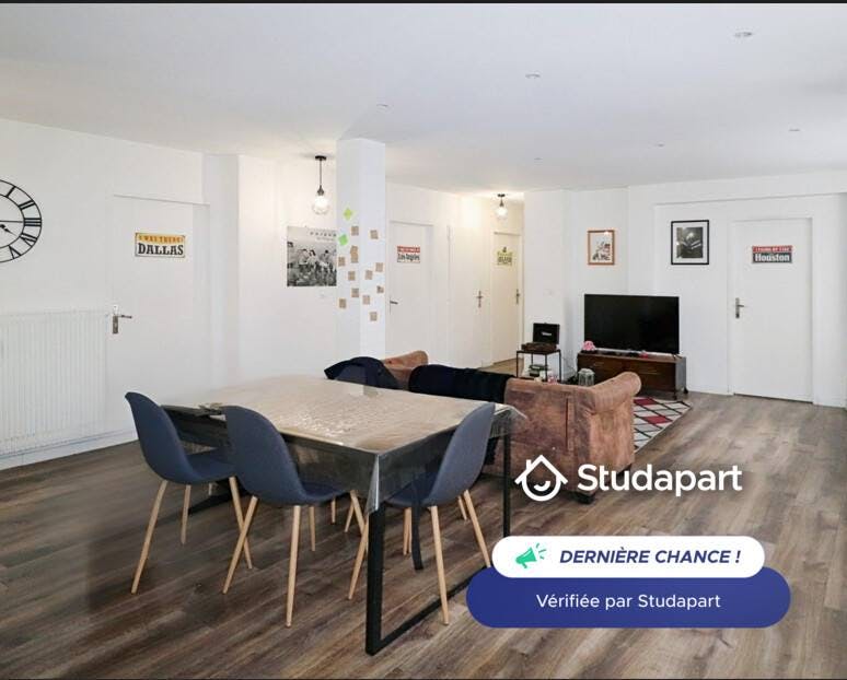 Appartement à louer pour 350 €/mois à Saint-Étienne, Rue Traversière