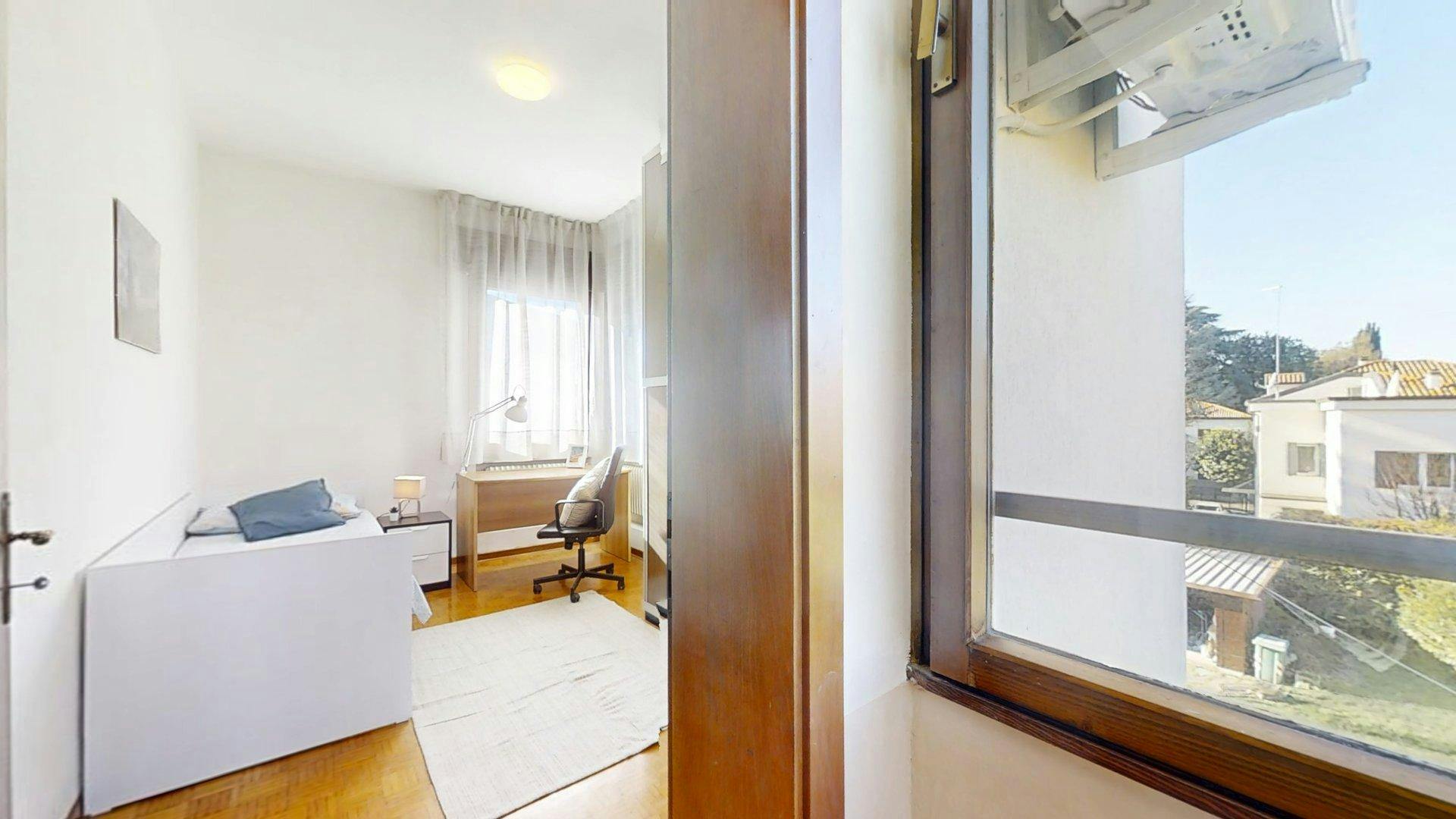 Private room for rent for €480 per month in Padova, Via Cernaia