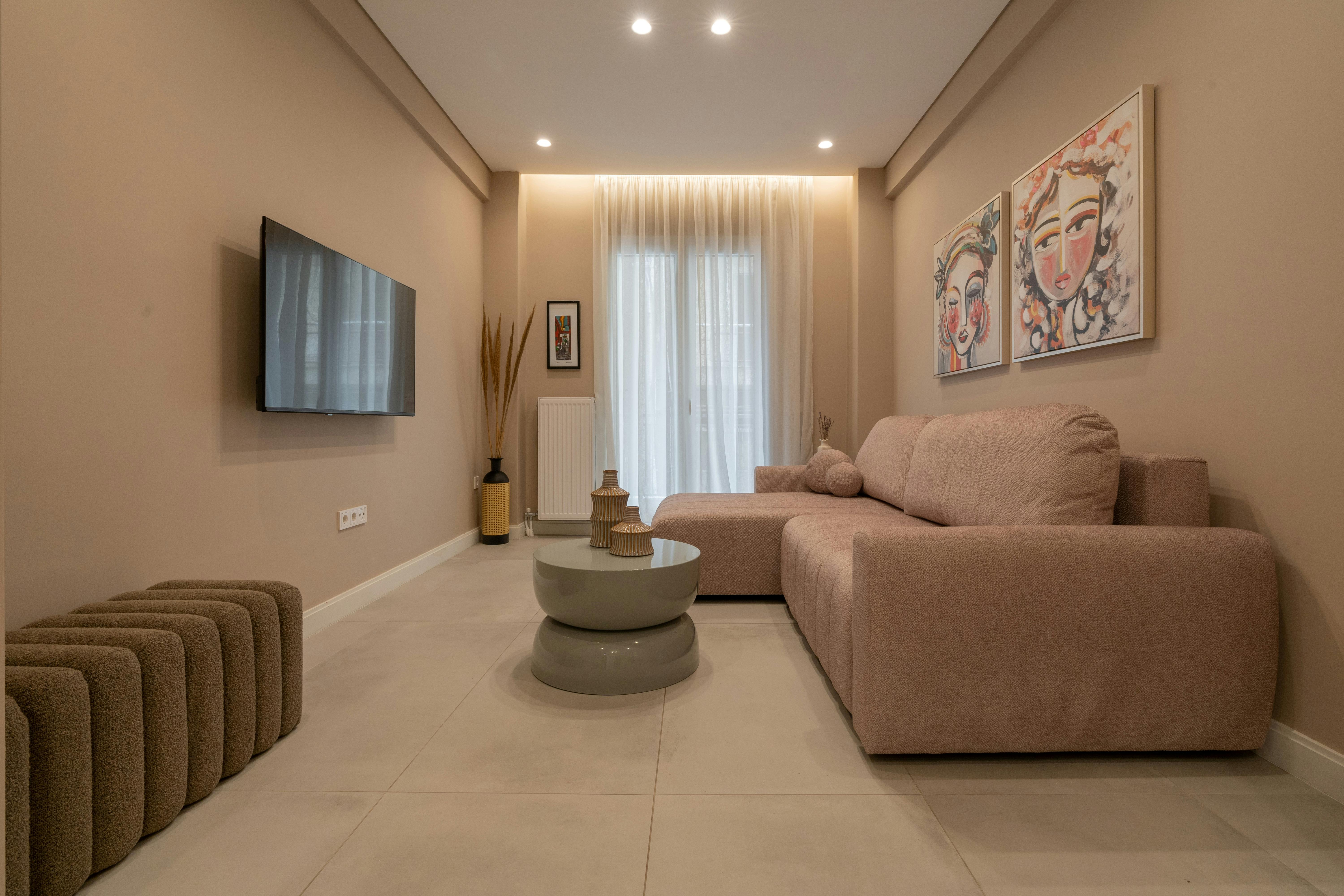 Appartement à louer pour 1 000 €/mois à Pireas, Stratigou Makrigianni