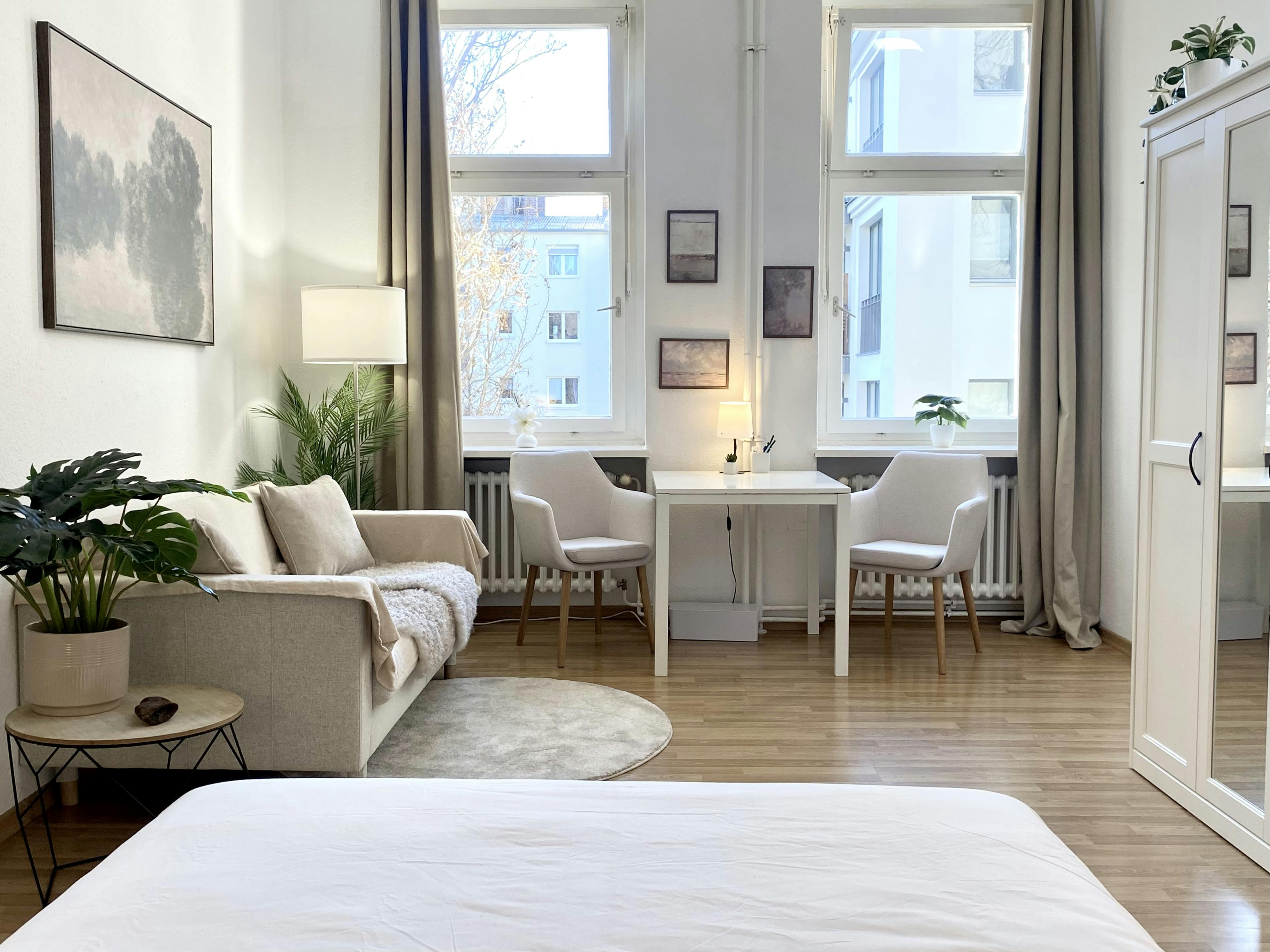 Studio for rent for €1,390 per month in Berlin, Beusselstraße