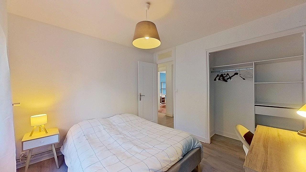 Отдельная комната сдается в аренду за 500 € в месяц в Caen, Rue Bosnières