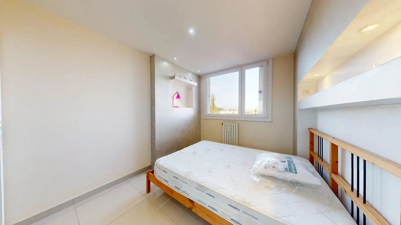 Private room in Rue Philippe Fabia, Lyon (1675842) ROOM 3