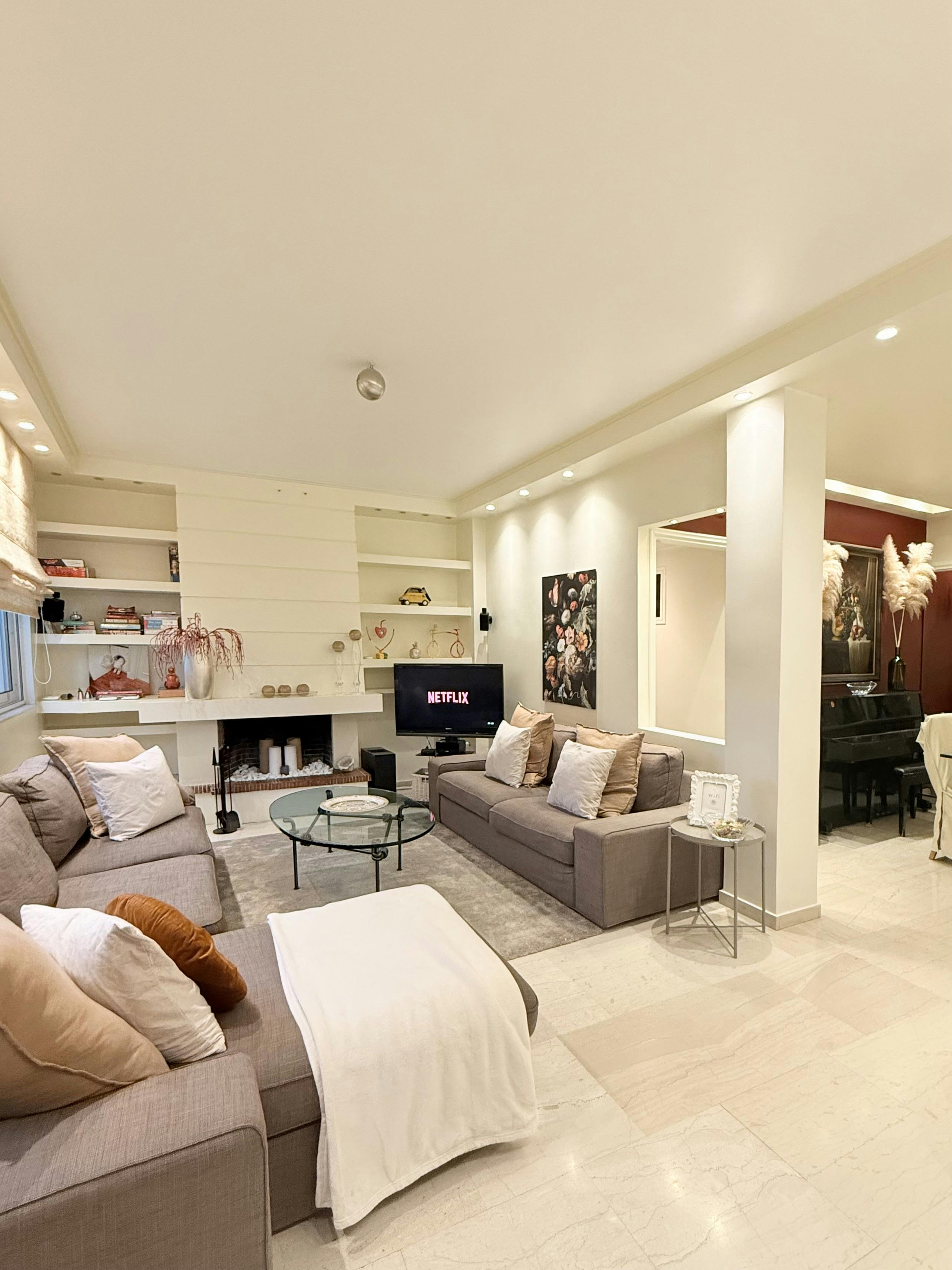 Stratigou Makrigianni, Néa Ionía preview