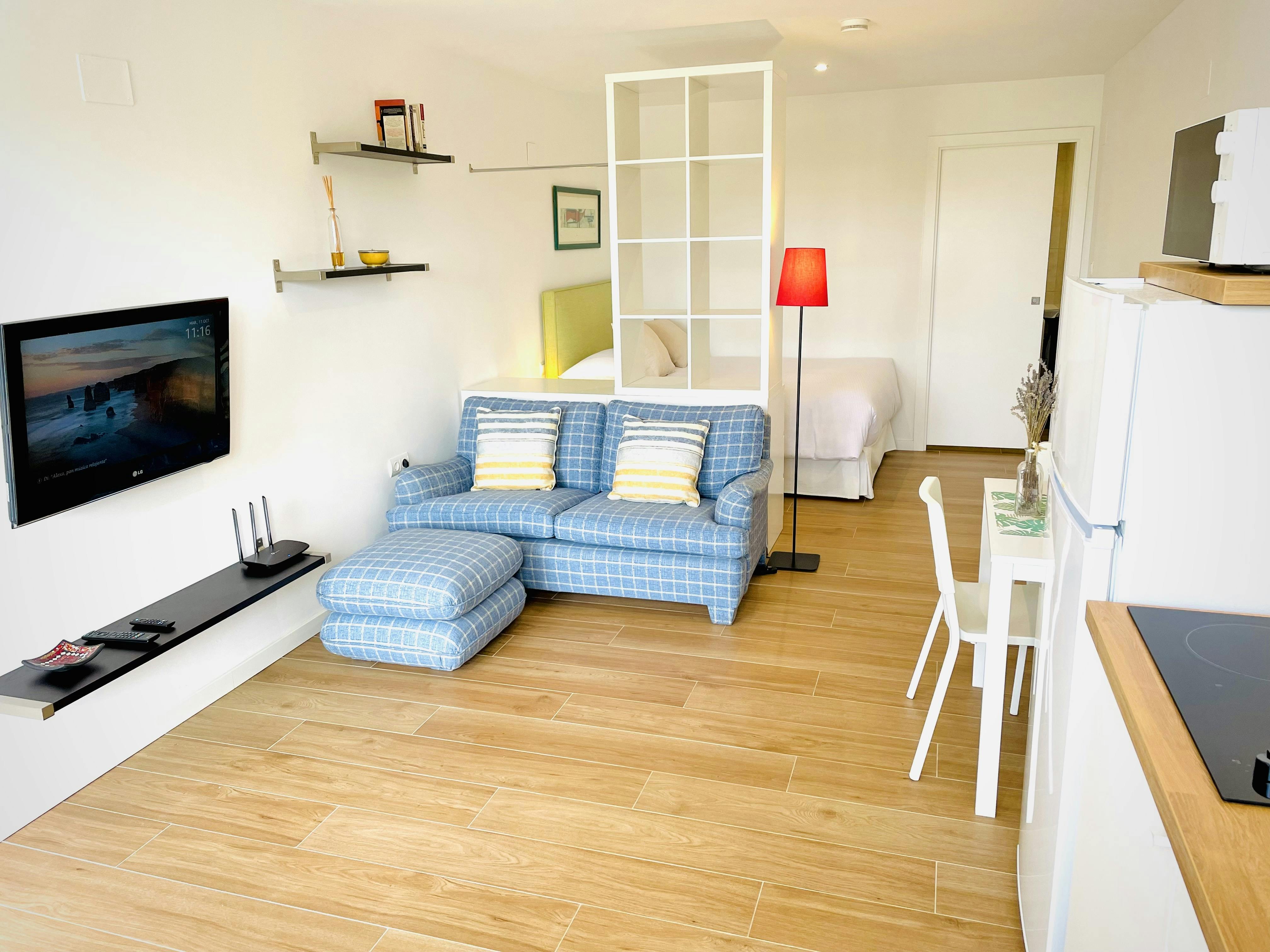 Estudio  en alquiler por 1250 € al mes en Colmenarejo, Calle Viñas Viejas