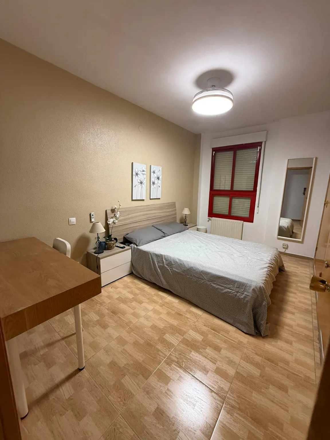 Private room in Calle Santanderina, Madrid (1675968) ROOM 1