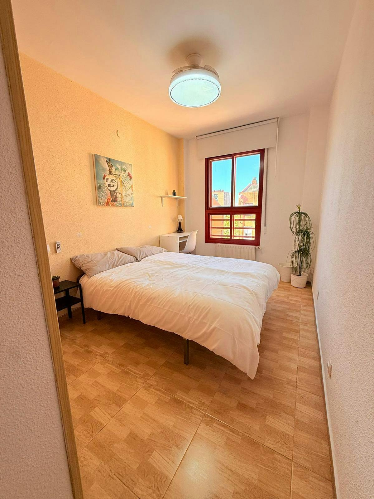 Calle Santanderina, Madrid preview