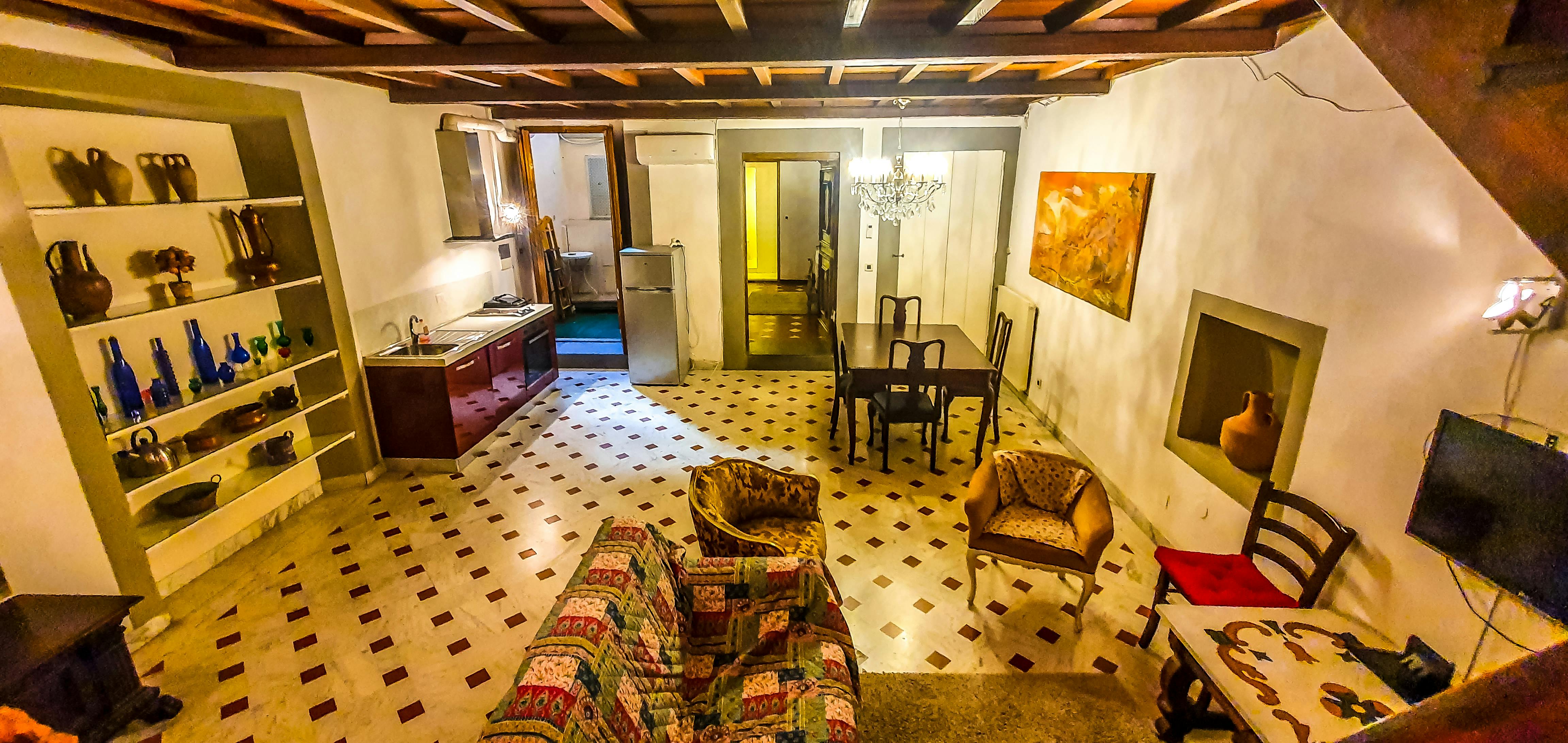 Via degli Alfani, Florence preview