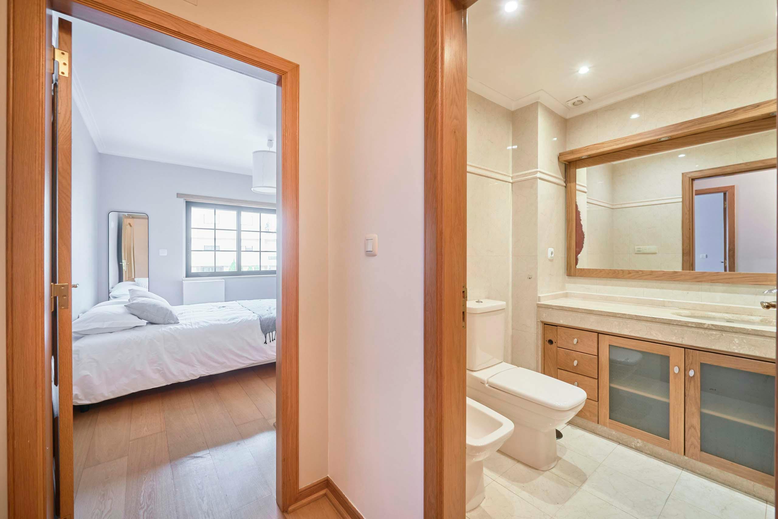 Apartment Carcavelos, 2 beds — photo 8