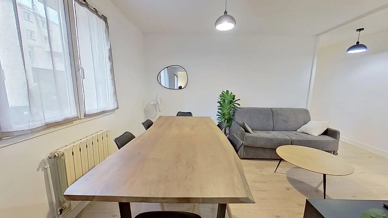 Apartment Valence, 3 beds — photo 38