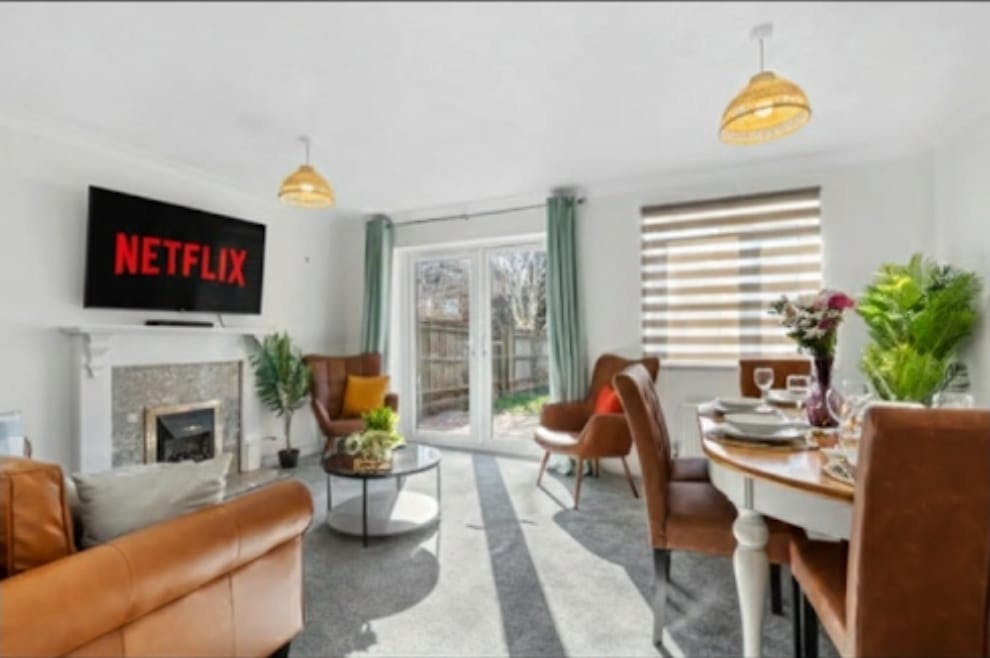 Будинок за оренду для 4 400 GBP на місяць у Swindon, Colman Park