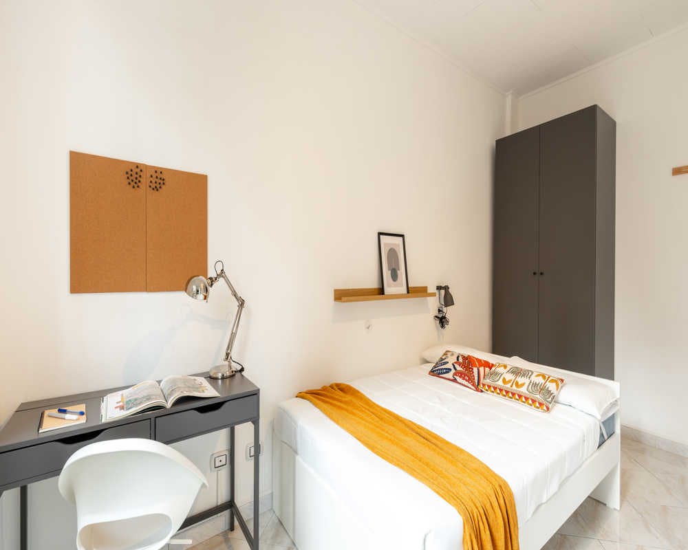 Private room for rent for €605 per month in Milan, Via Giuditta e Giulia Grisi
