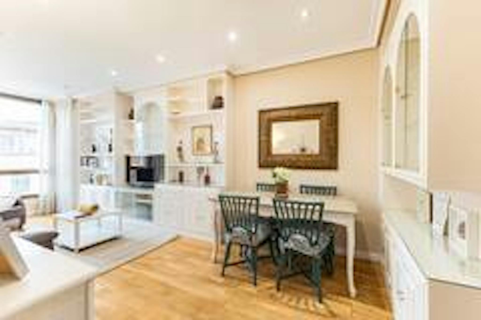 Calle de Bolívar, Madrid preview