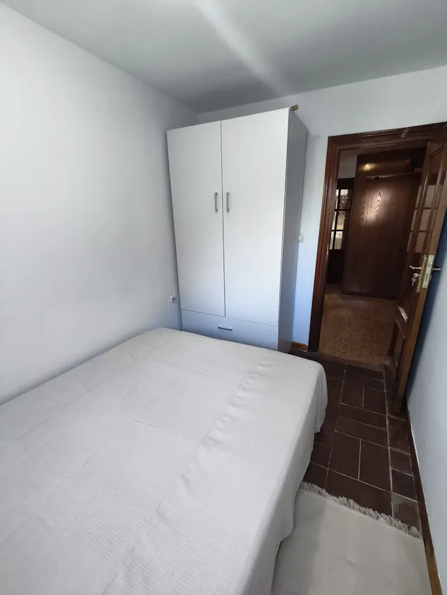 Private room in Calle de Azcoitia, Madrid (1676296) room image 2