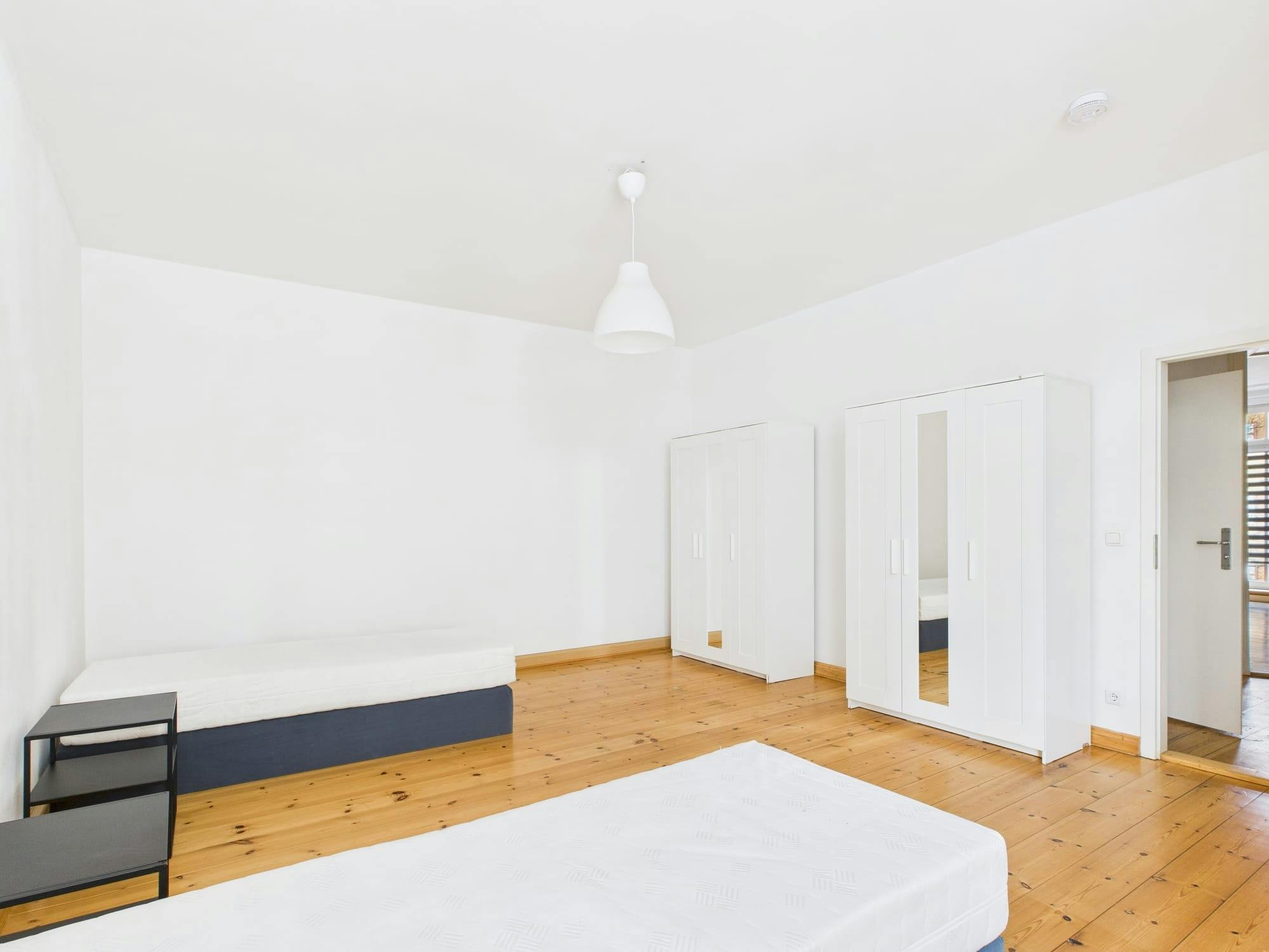 私人房间 正在以 €475 的月租出租，其位于 Berlin, Bahnhofstraße