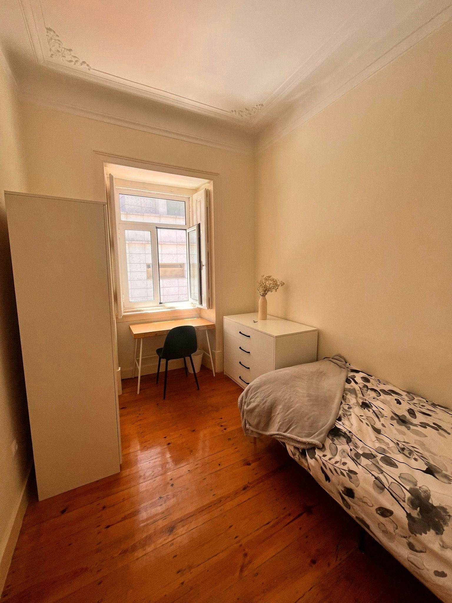 Travessa do Enviado de Inglaterra, Lisbon preview