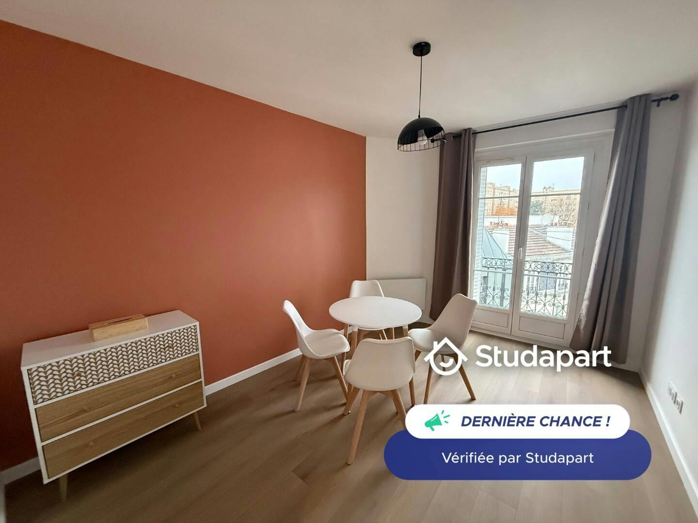 Apartamento para alugar por € 1.300 por mês em Argenteuil, Rue Alfred Labriere
