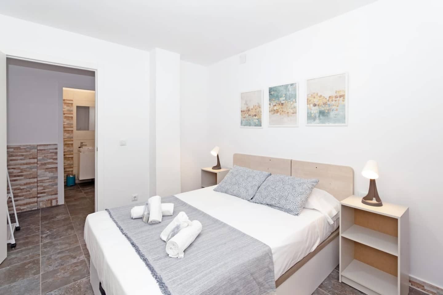 Apartment for rent for €1,900 per month in Valencia, Avenida San José Artesano