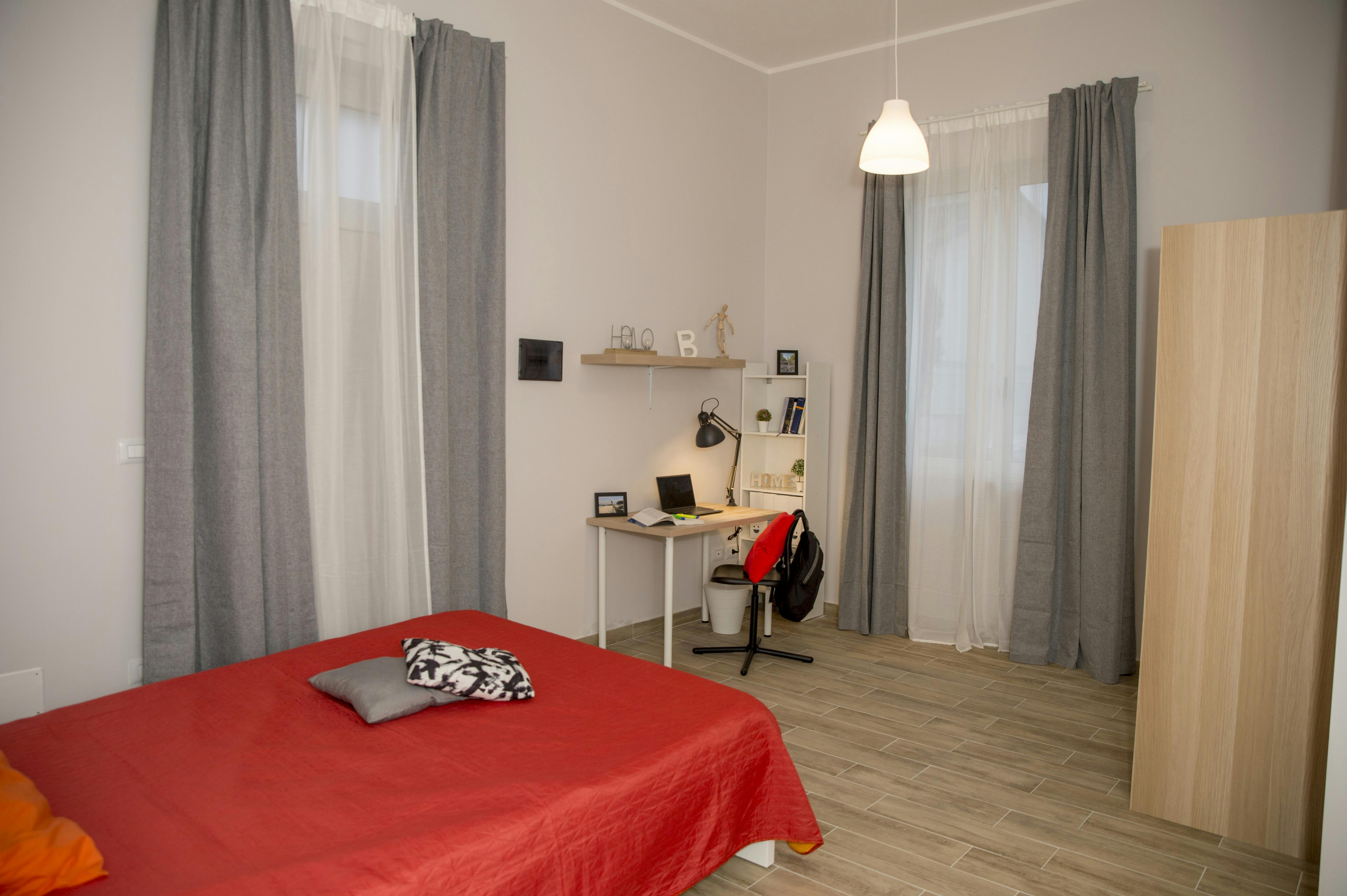 Отдельная комната сдается в аренду за 530 € в месяц в Pescara, Via Tirino