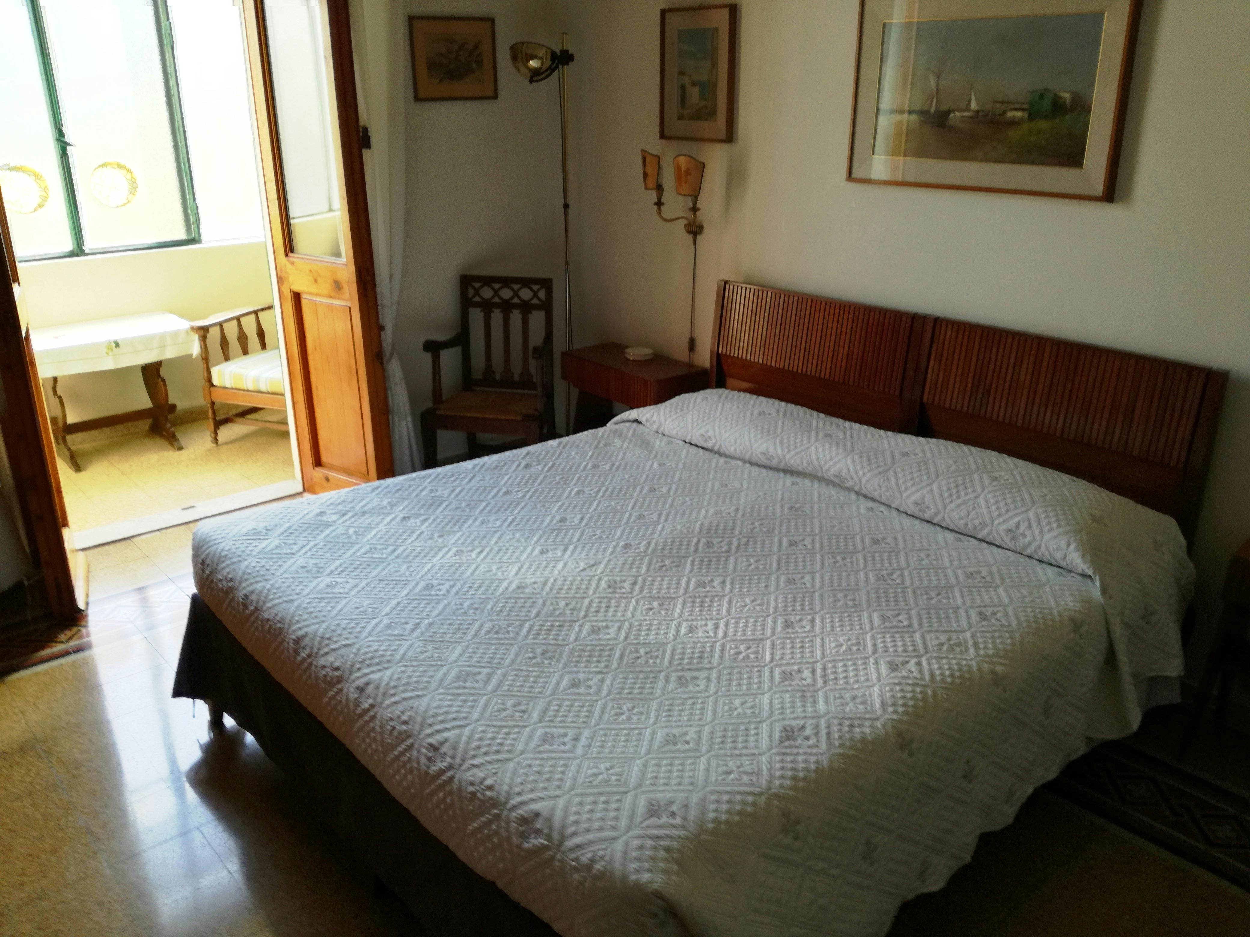 Single room Florence, 1 bed, 18m² — photo 1