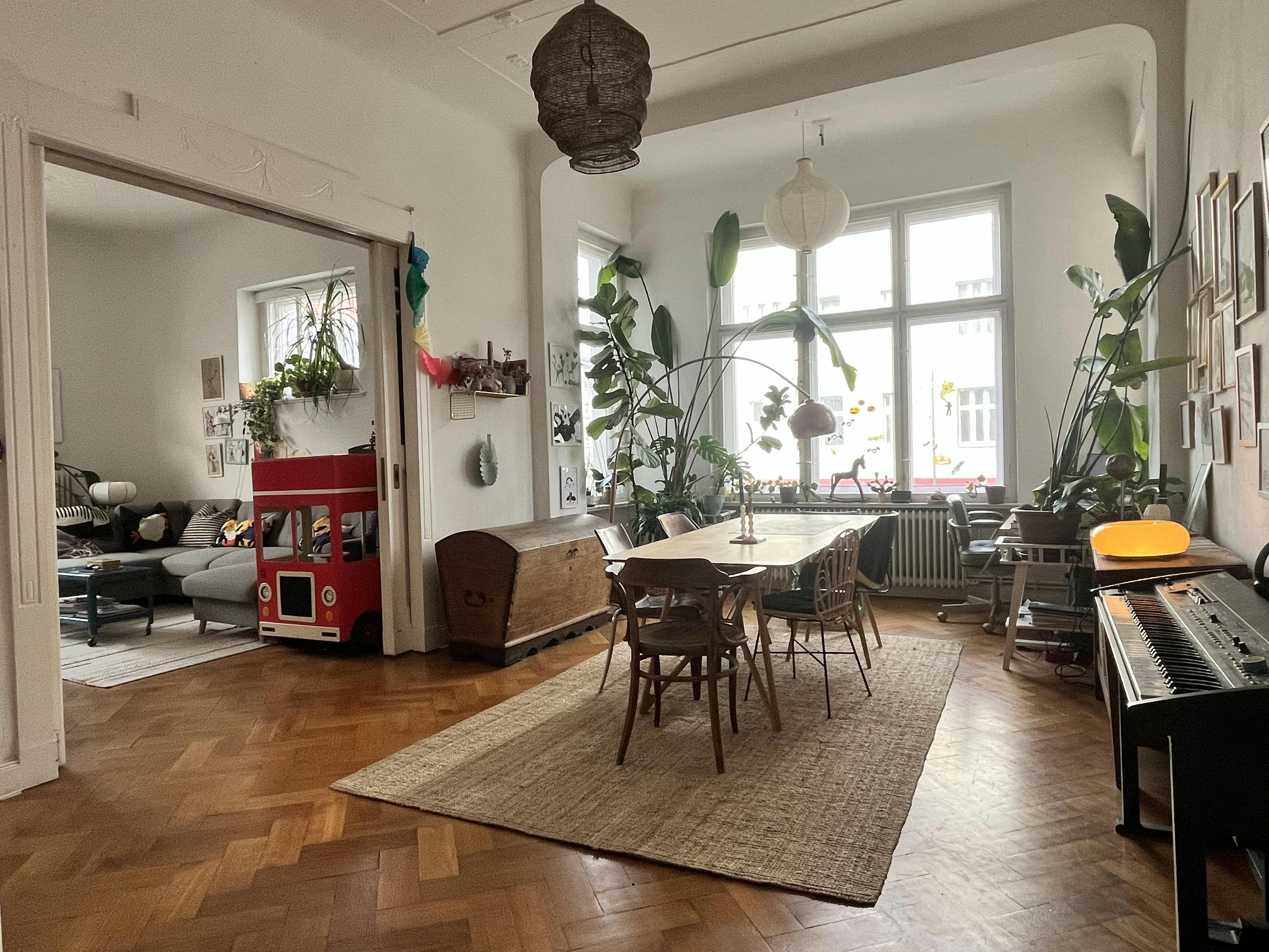 Wohnung zu mieten für 2.000 € pro Monat in Berlin, Tempelhofer Damm