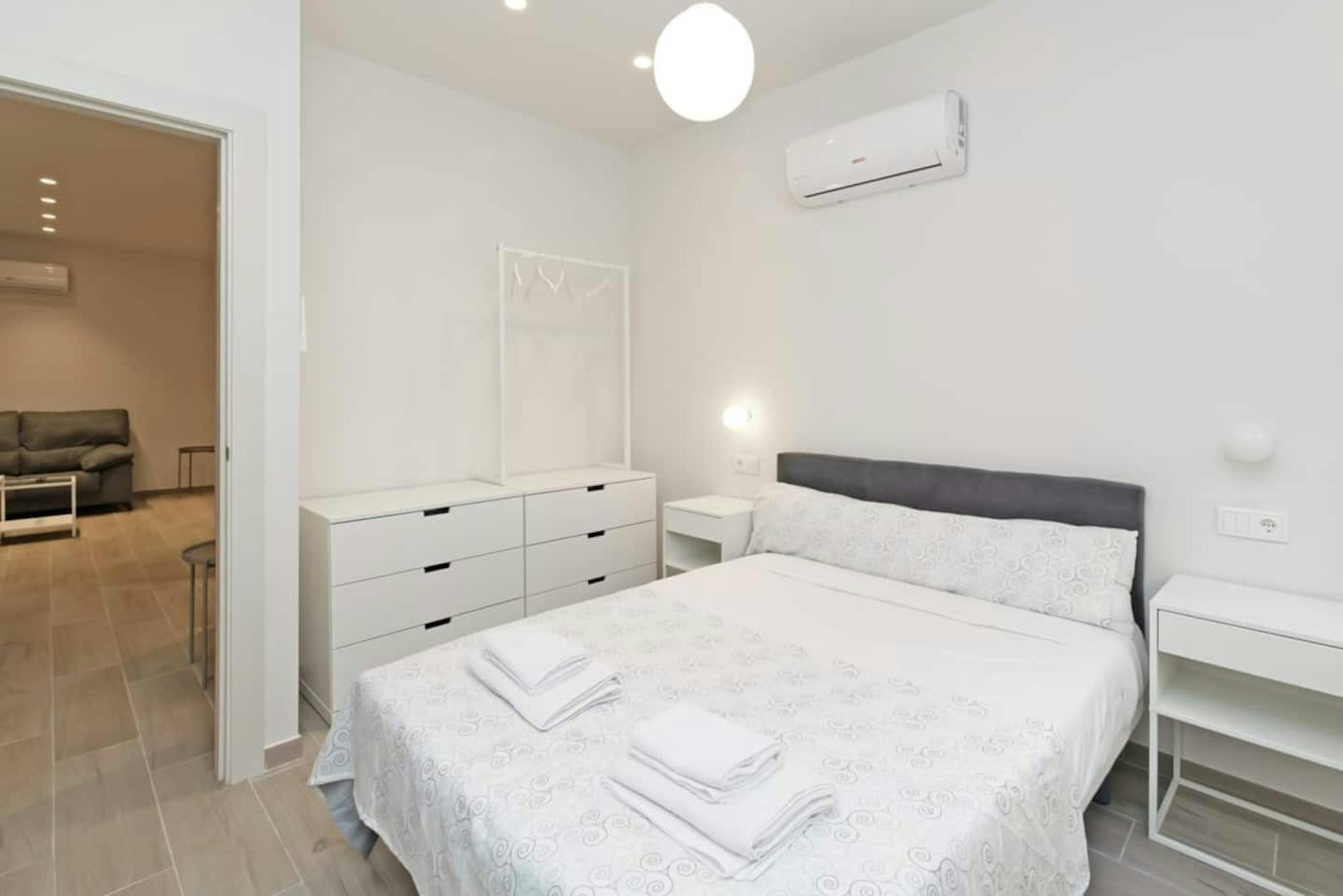 Carrer de Sant Rafael, Valencia preview