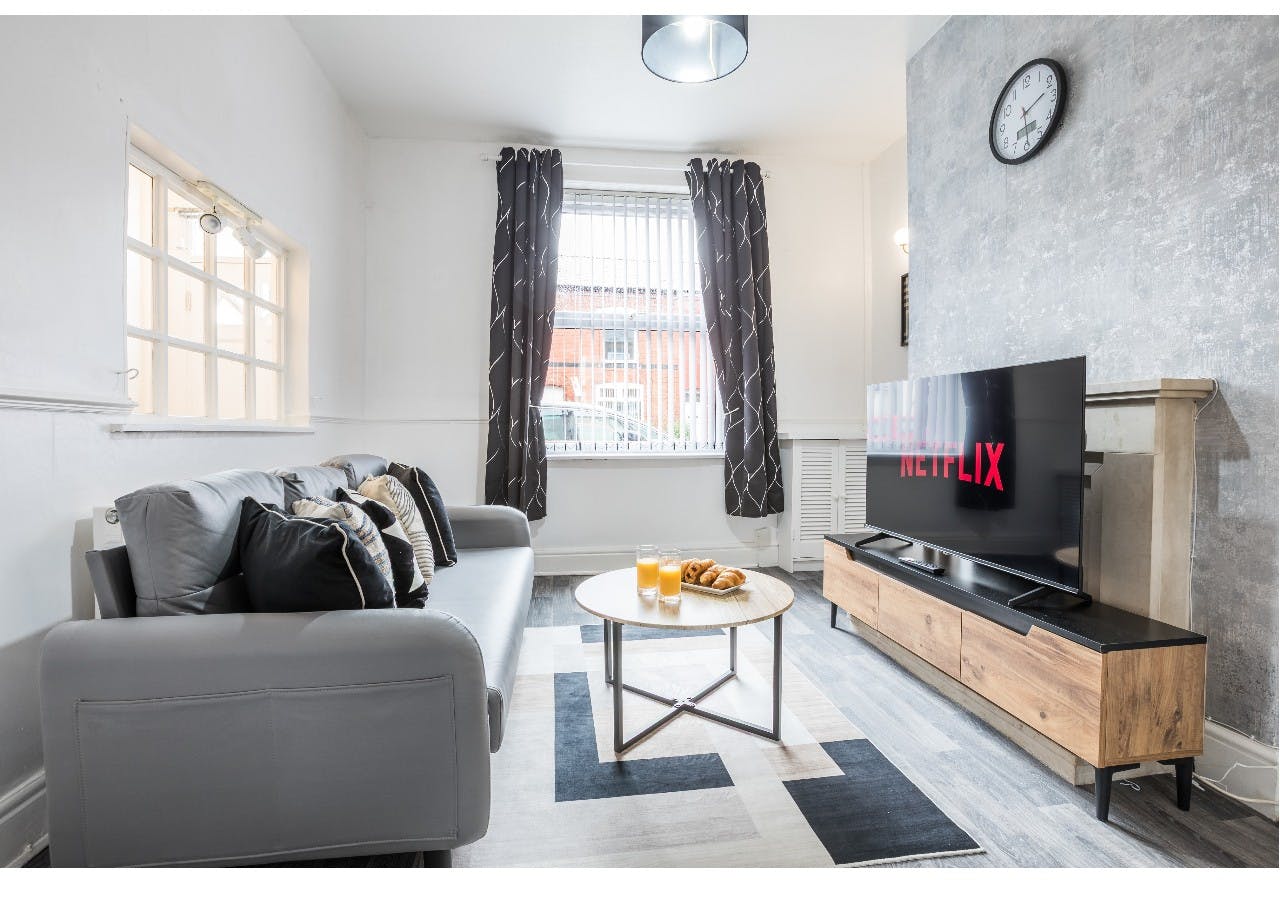 House for rent for £3,346 per month in Swinton, Park Street