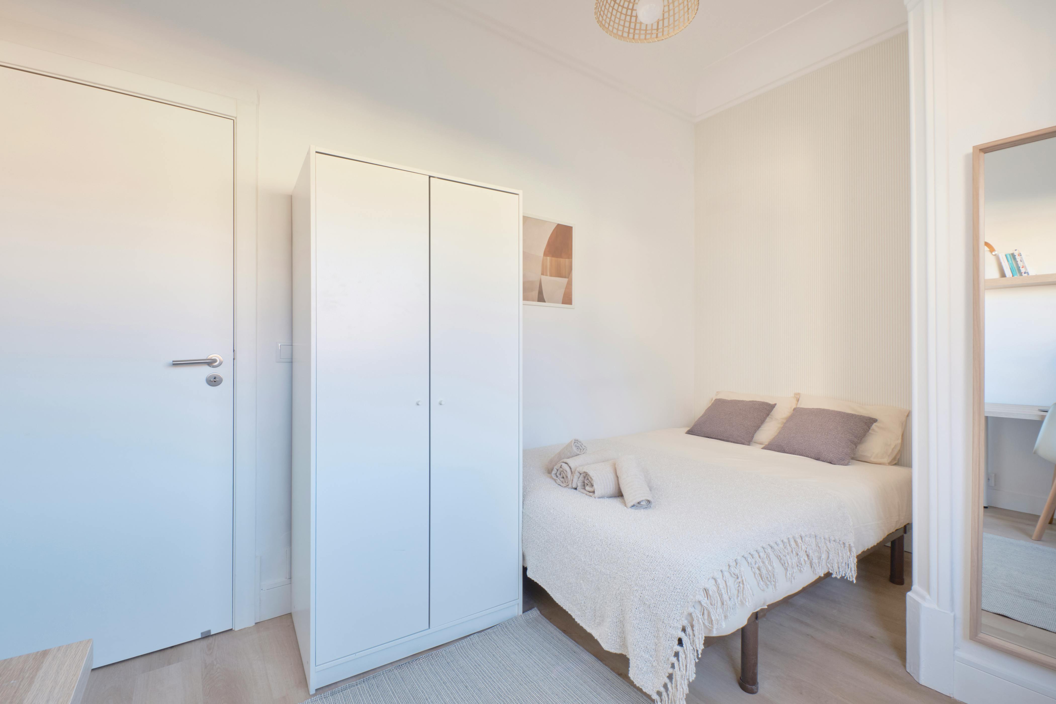 Single room Lisbon, 1 bed, 10m² — photo 1