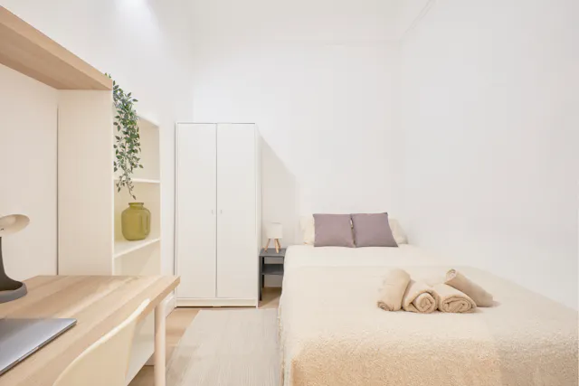 Private room in Avenida Almirante Reis, Lisbon (1676773) room image 1