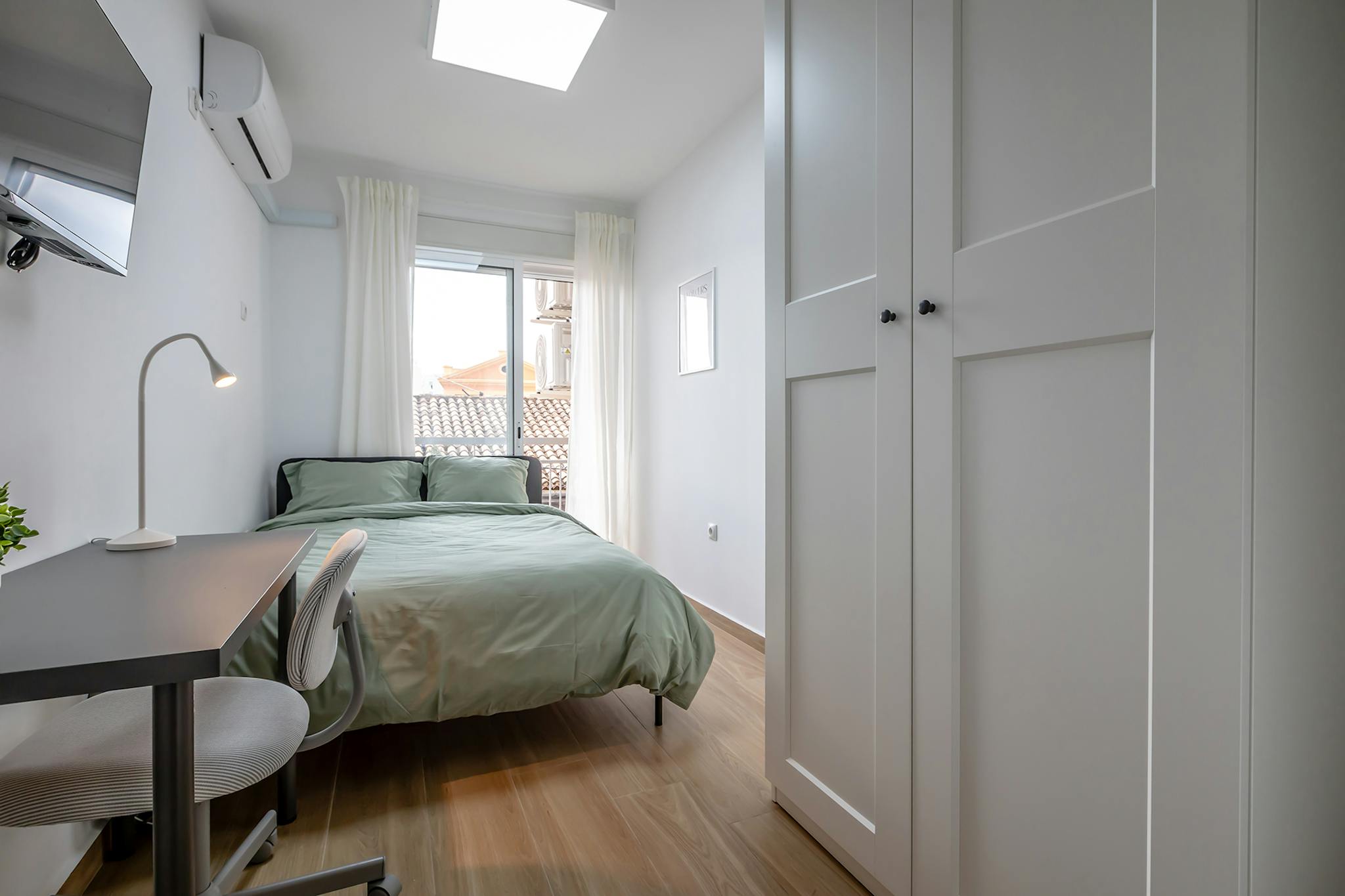 Carrer de Planas, Valencia preview