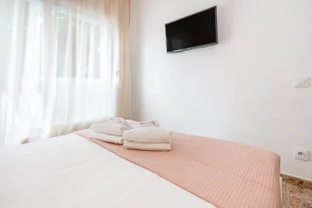 3-Bedroom Apartment in Carrer de Déu i Mata, Barcelona (1676796) room image 2