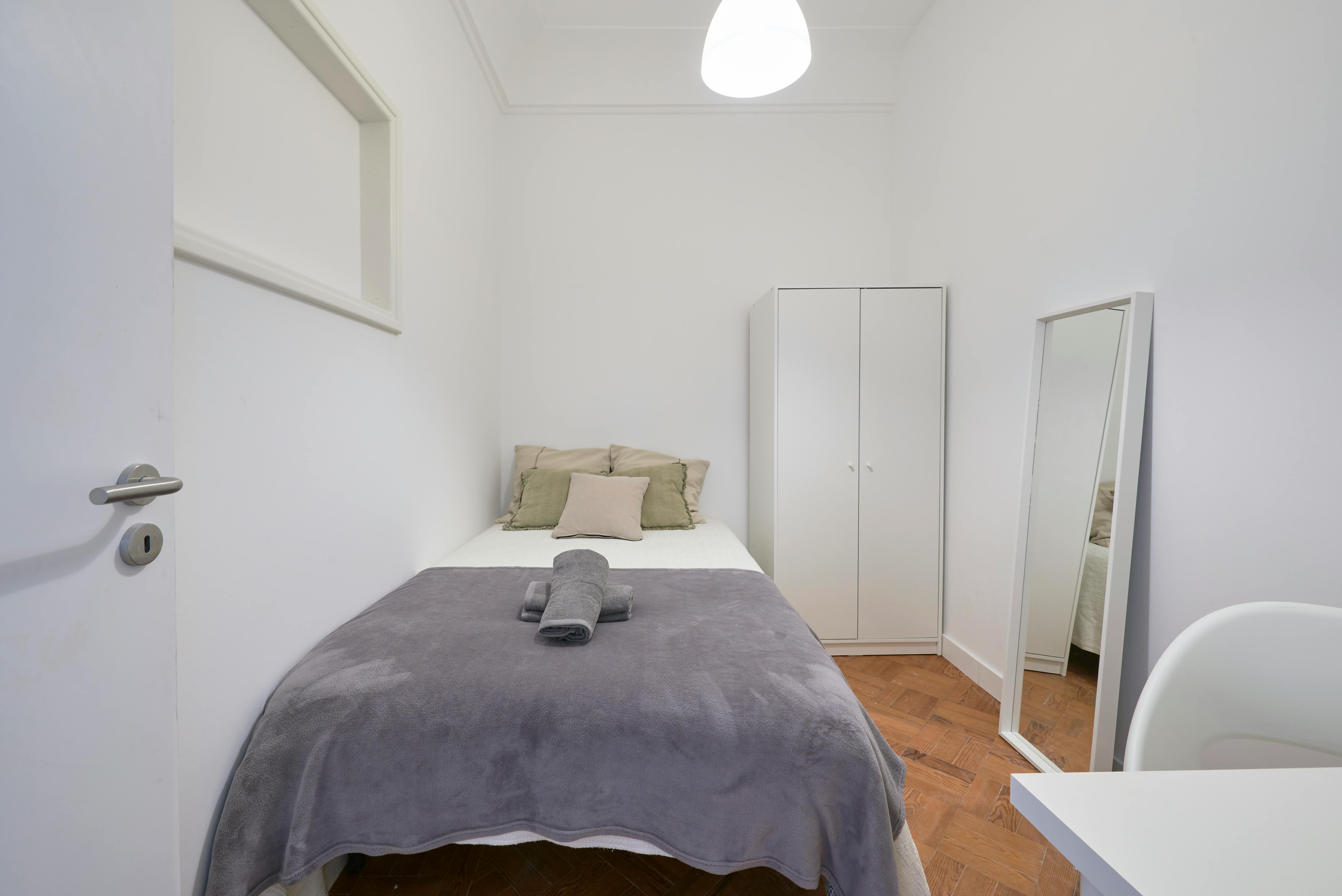 Single room Lisbon, 1 bed, 7m² — photo 3