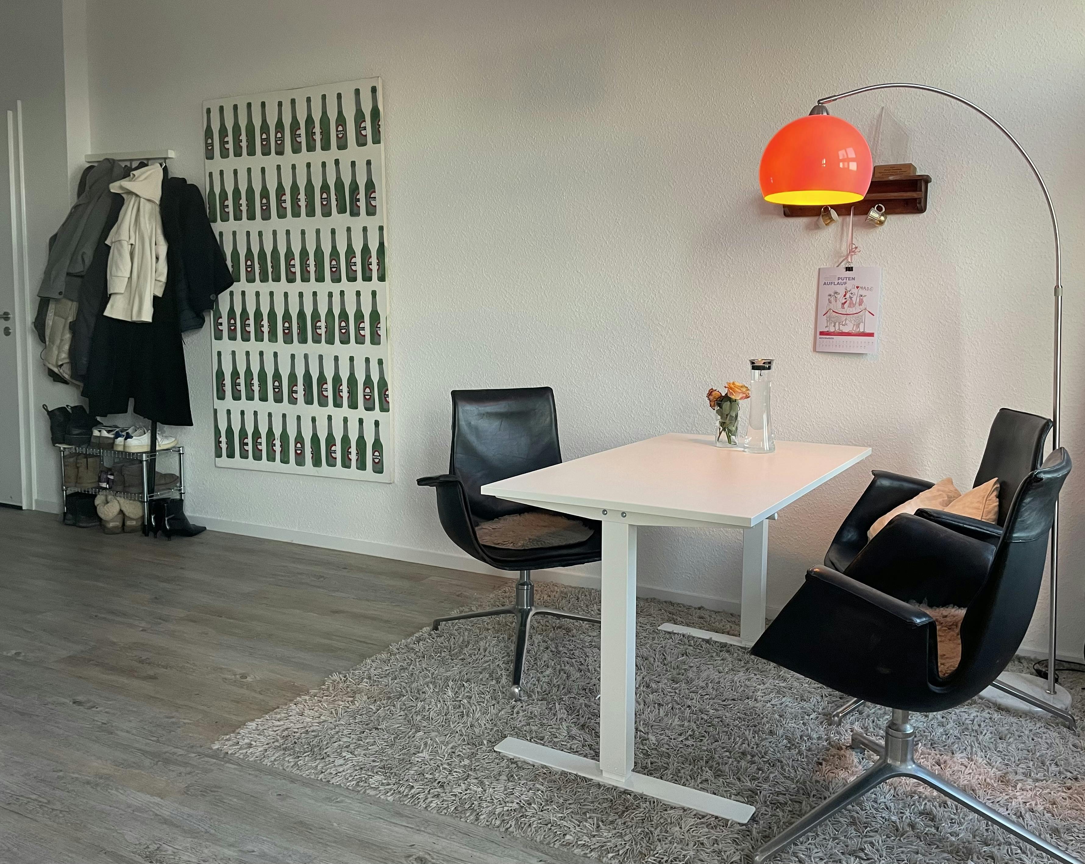 Studio for rent for €600 per month in Oldenburg, Bahnhofsplatz