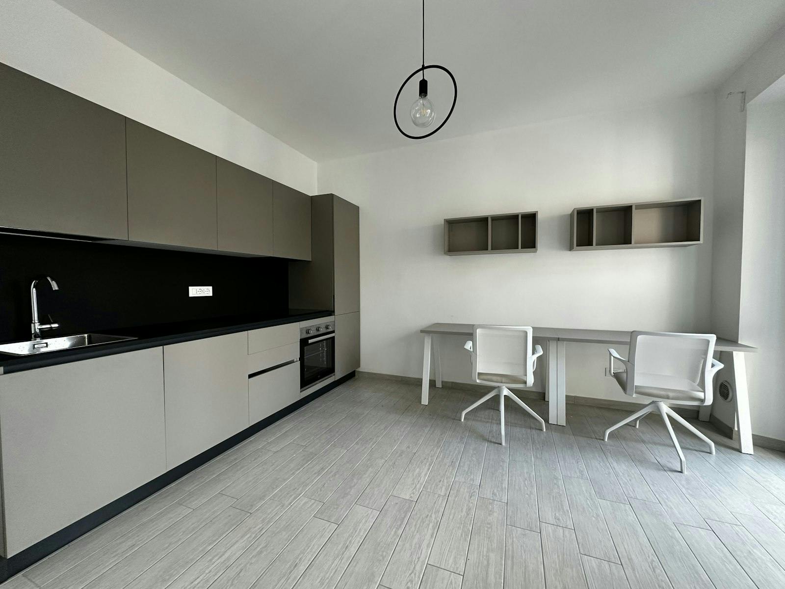 Apartamento para alugar por € 510 por mês em Pavia, Via Cardano