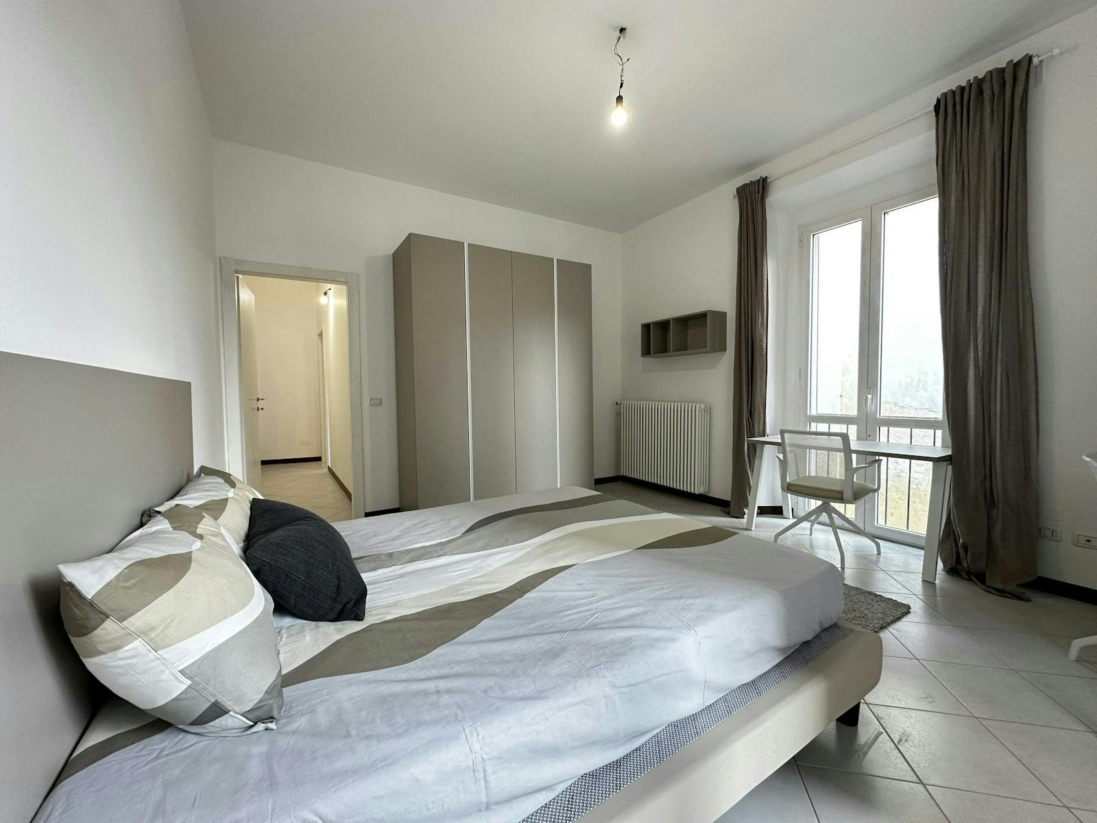 Habitación privada en alquiler por 490 € al mes en Pavia, Via Cardano